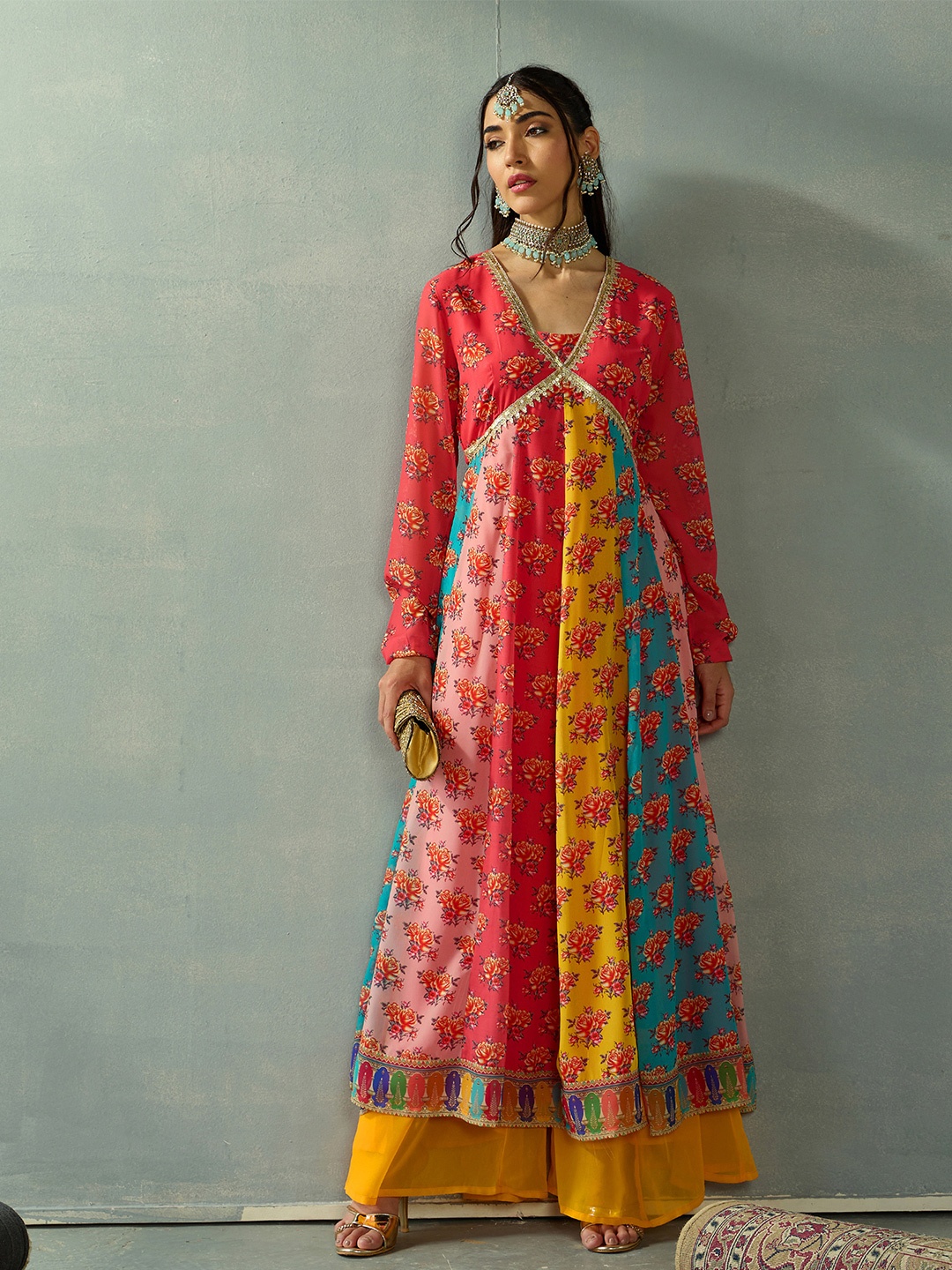 

Shae by SASSAFRAS Women Floral Floral Georgette Anarkali Kurta, Red