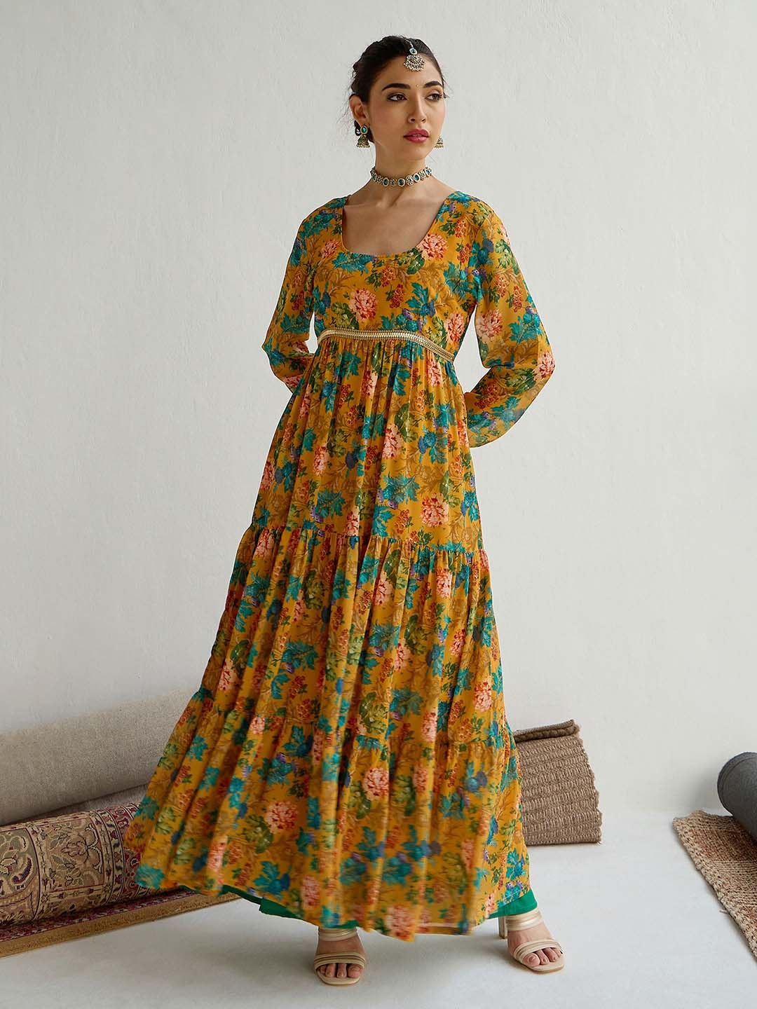 

Shae by SASSAFRAS Women Floral Printed Round Neck Regular Sleeves Kurta, Yellow