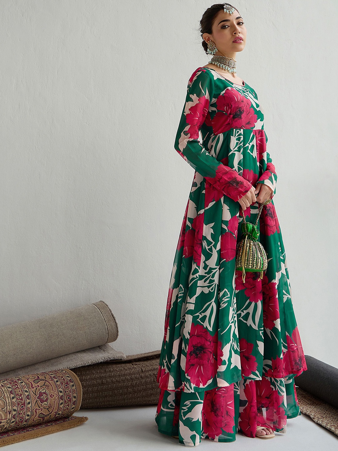 

Shae by SASSAFRAS Women Floral Printed Floral Anarkali Kurta, Green