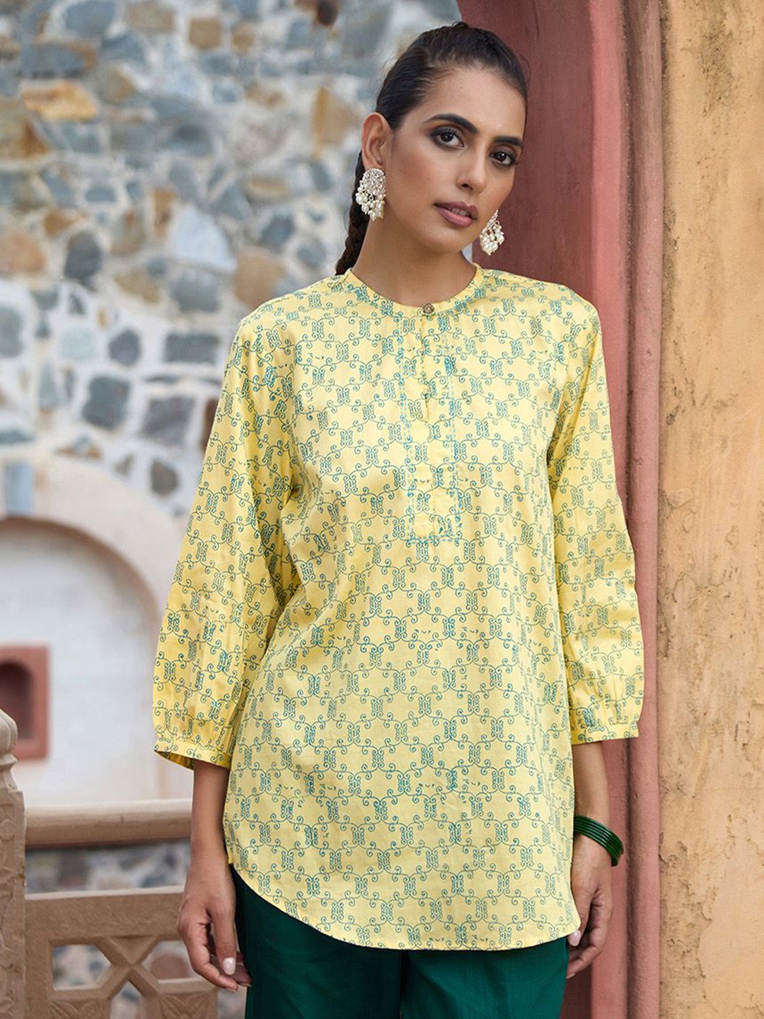 

House of Chikankari Printed Top Short Kurta, Yellow