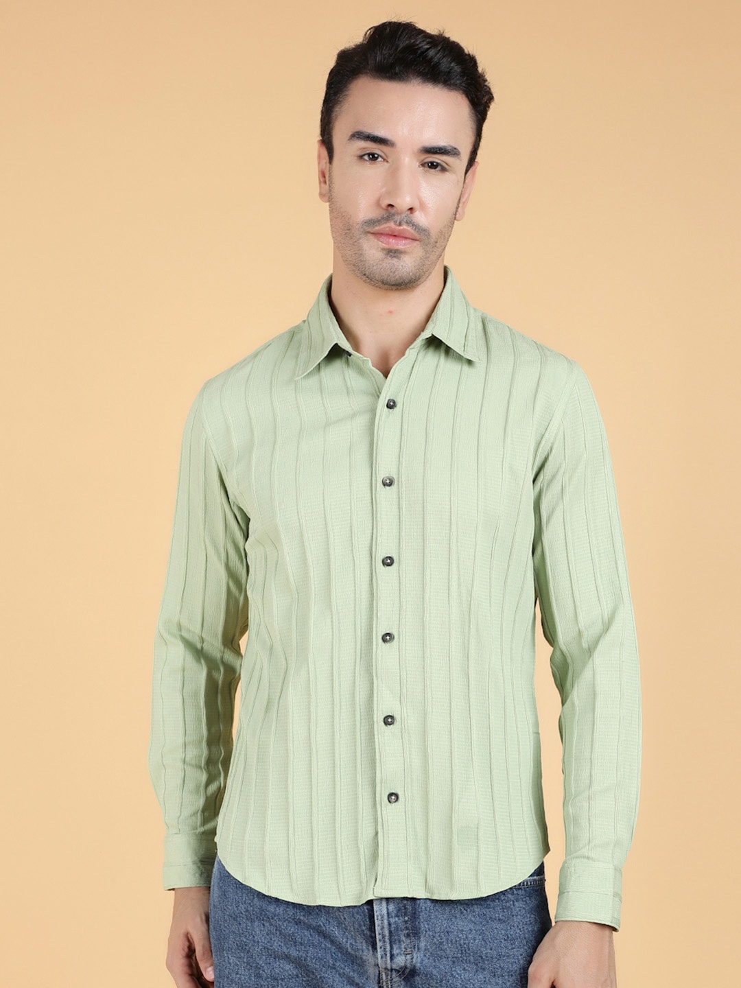 

Kotty Men Relaxed Spread Collar Textured Cotton Casual Shirt, Green