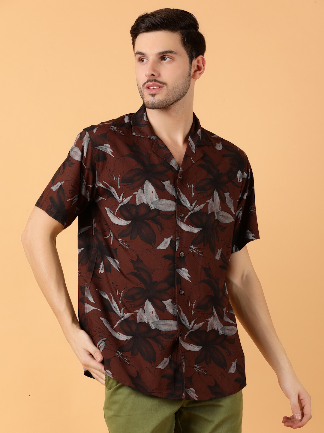 

Kotty Men Relaxed Spread Collar Graphic Printed Cotton Casual Shirt, Brown