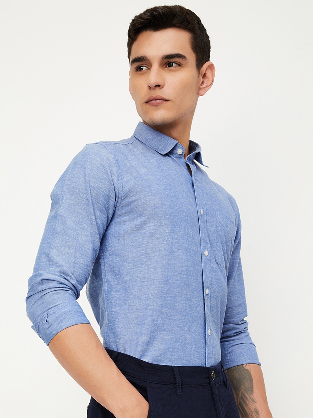 

max Men Spread Collar Solid Cotton Casual Shirt, Blue