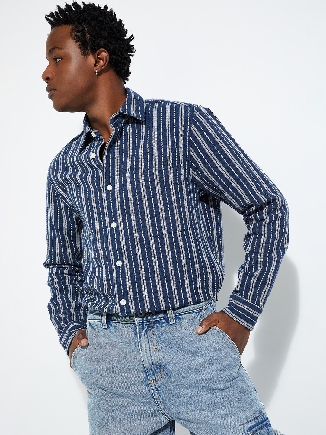 

max URB_N Men Regular Fit Striped Casual Shirt, Navy blue