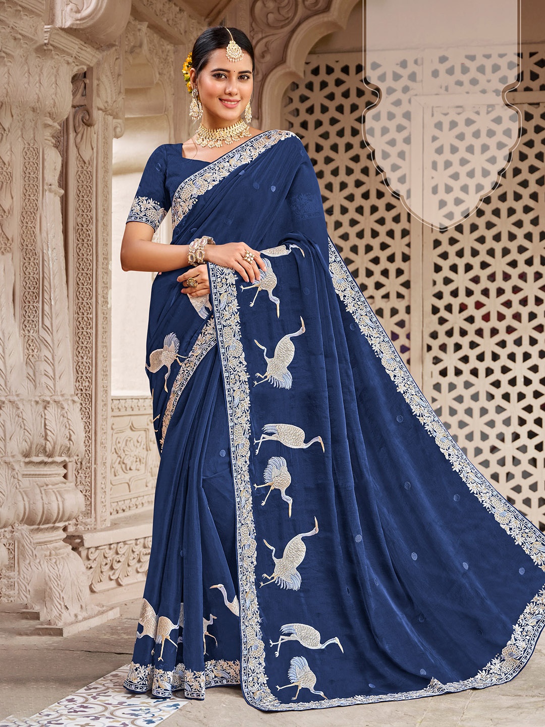 

Laxmipati Floral Embroidered Saree, Blue