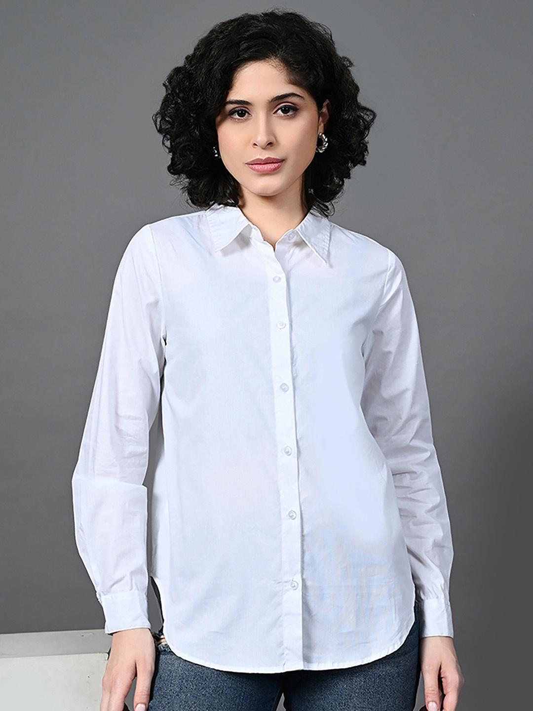 

Mast & Harbour Women Standard Spread Collar Solid Cotton Formal Shirt, White