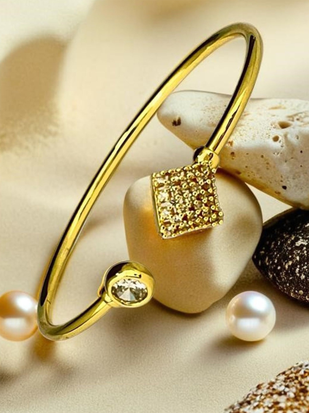 

MANSIYAORANGE Gold-Plated American Diamond Studded Anti-Tarnish Bangle-Style Bracelet