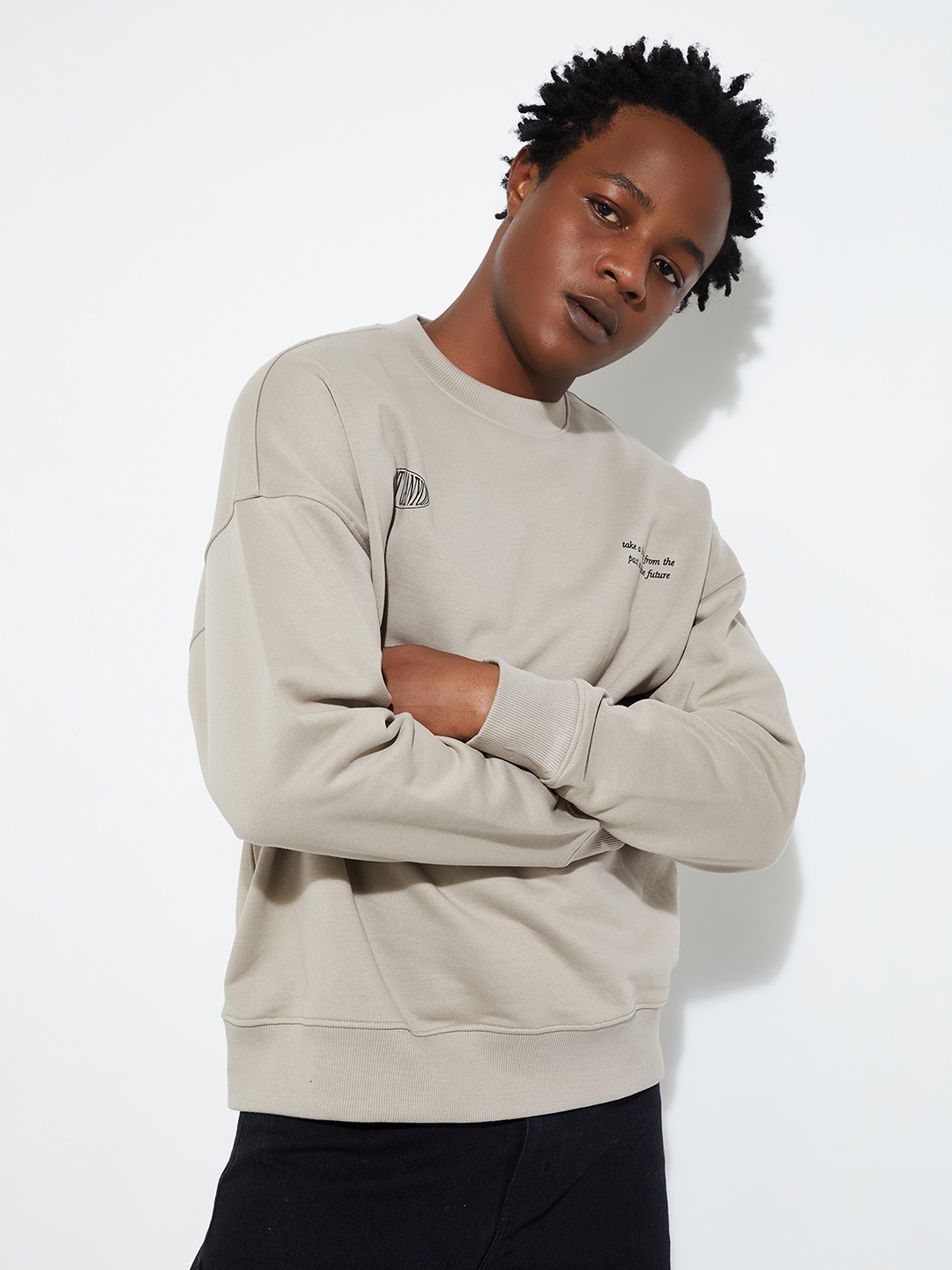 

Max Urb_N Men Oversized Back Printed Sweatshirt, Beige