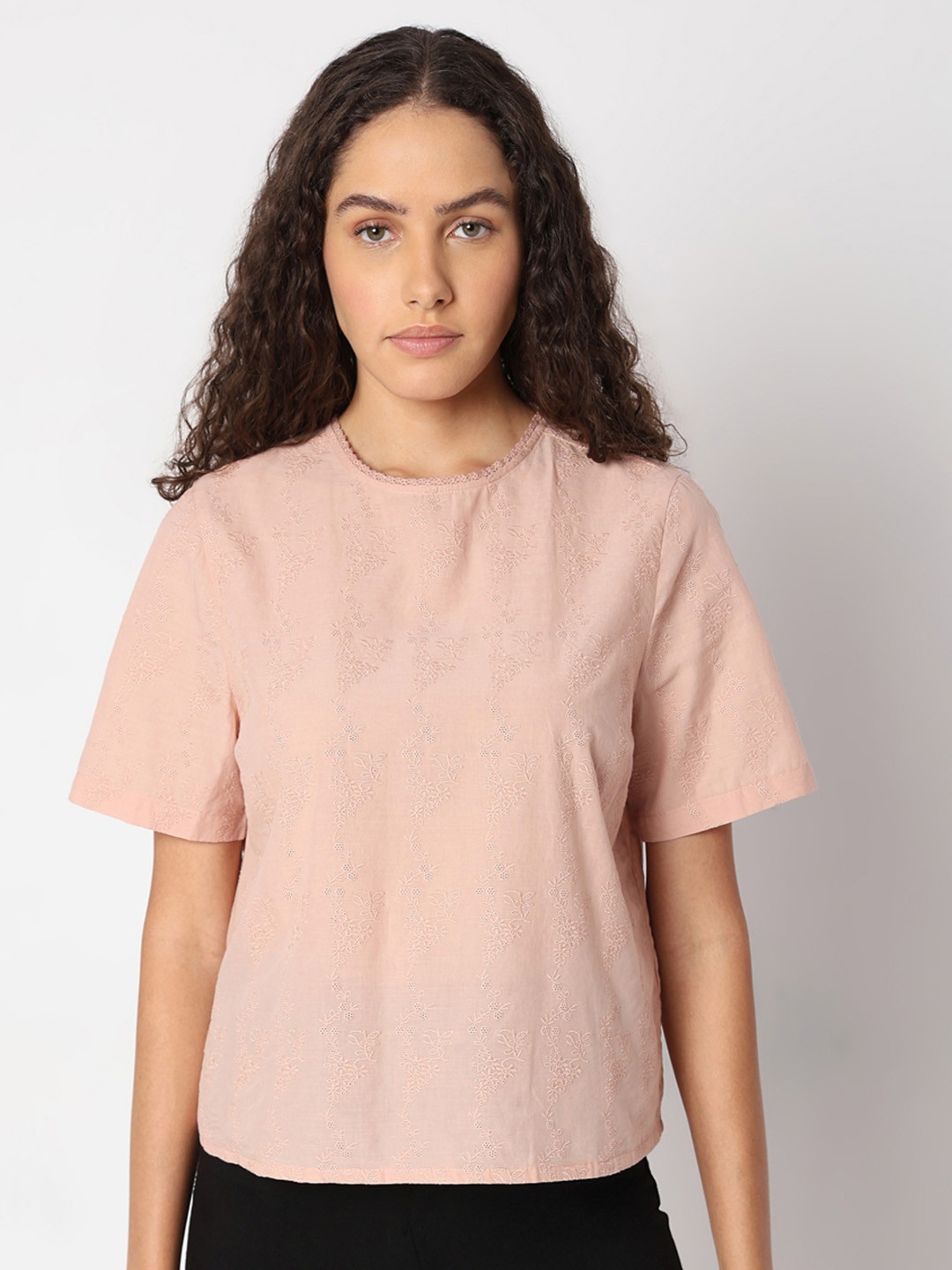 

Vero Moda Women Floral Printed Round Neck Top, Pink