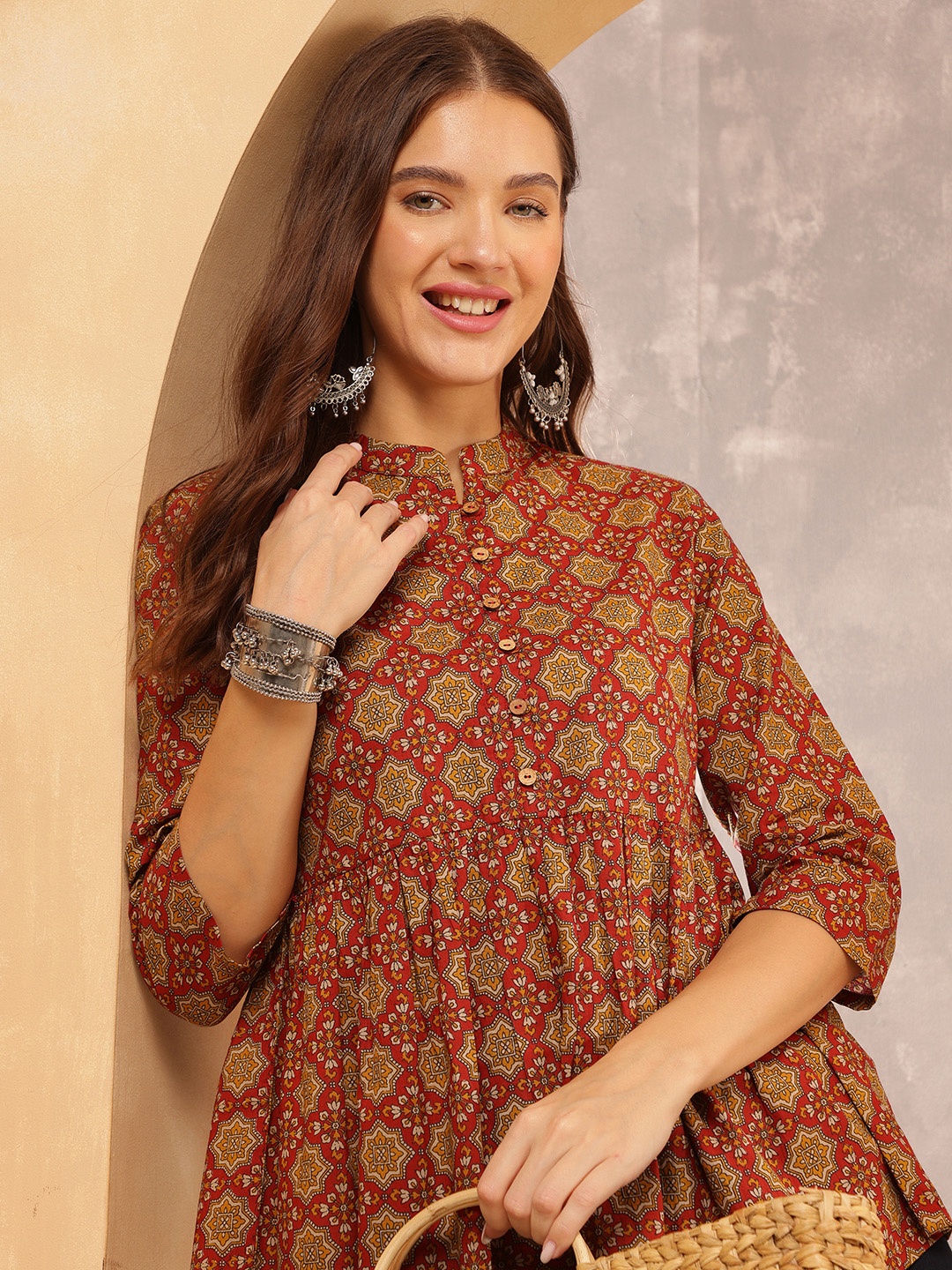 

Anouk Rustic Women Ethnic Motifs Printed Mandarin Collar Cotton Top, Maroon