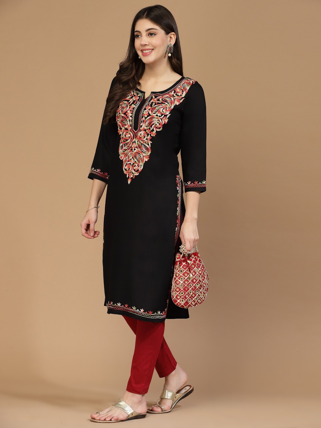 

QAZMI Kiara Kashmiri Aari Work Straight Kurta, Black
