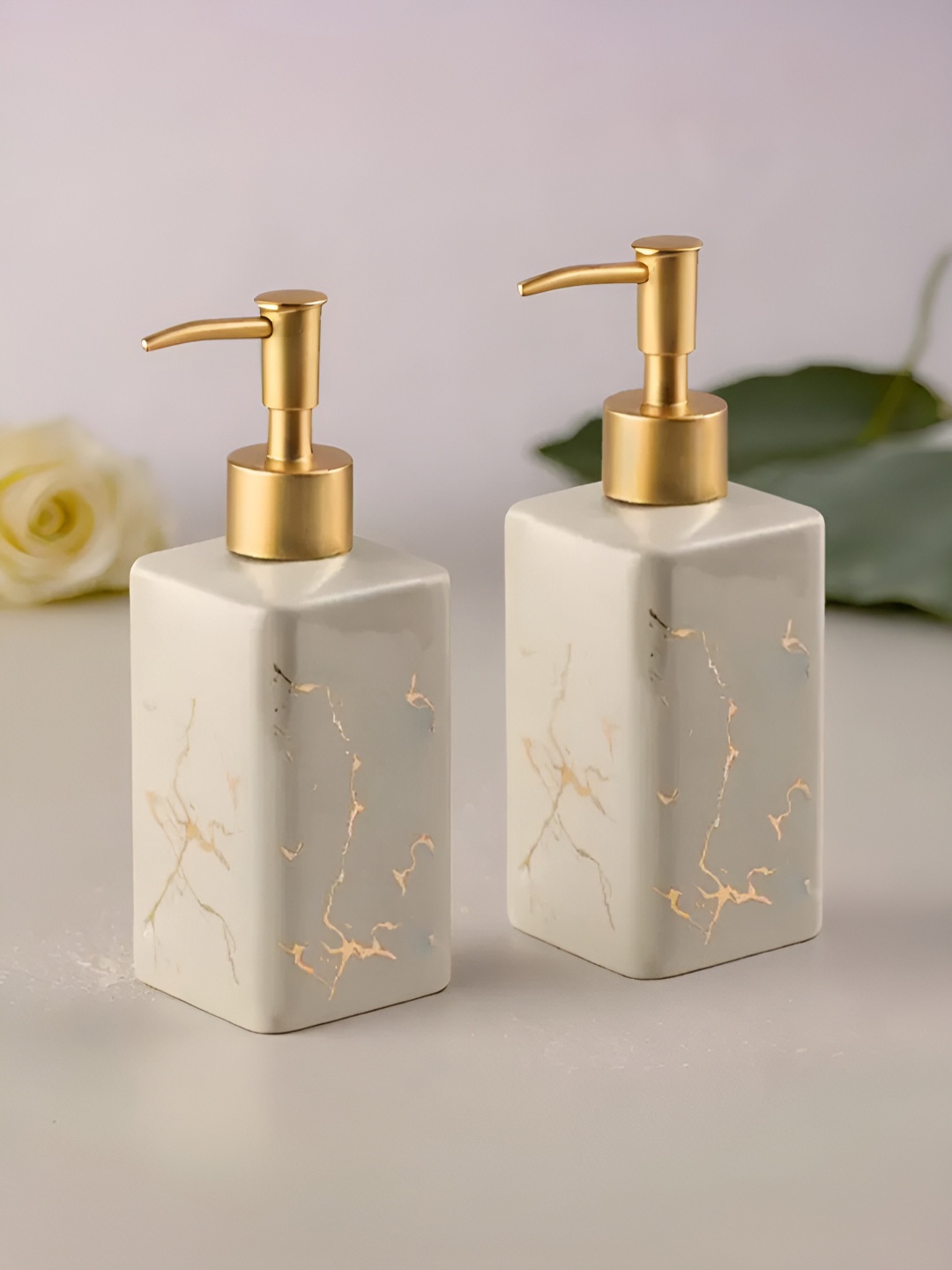 

UMAI Grey & Gold-Toned 2 Piece Abstract Ceramic Soap Dispense 320ml
