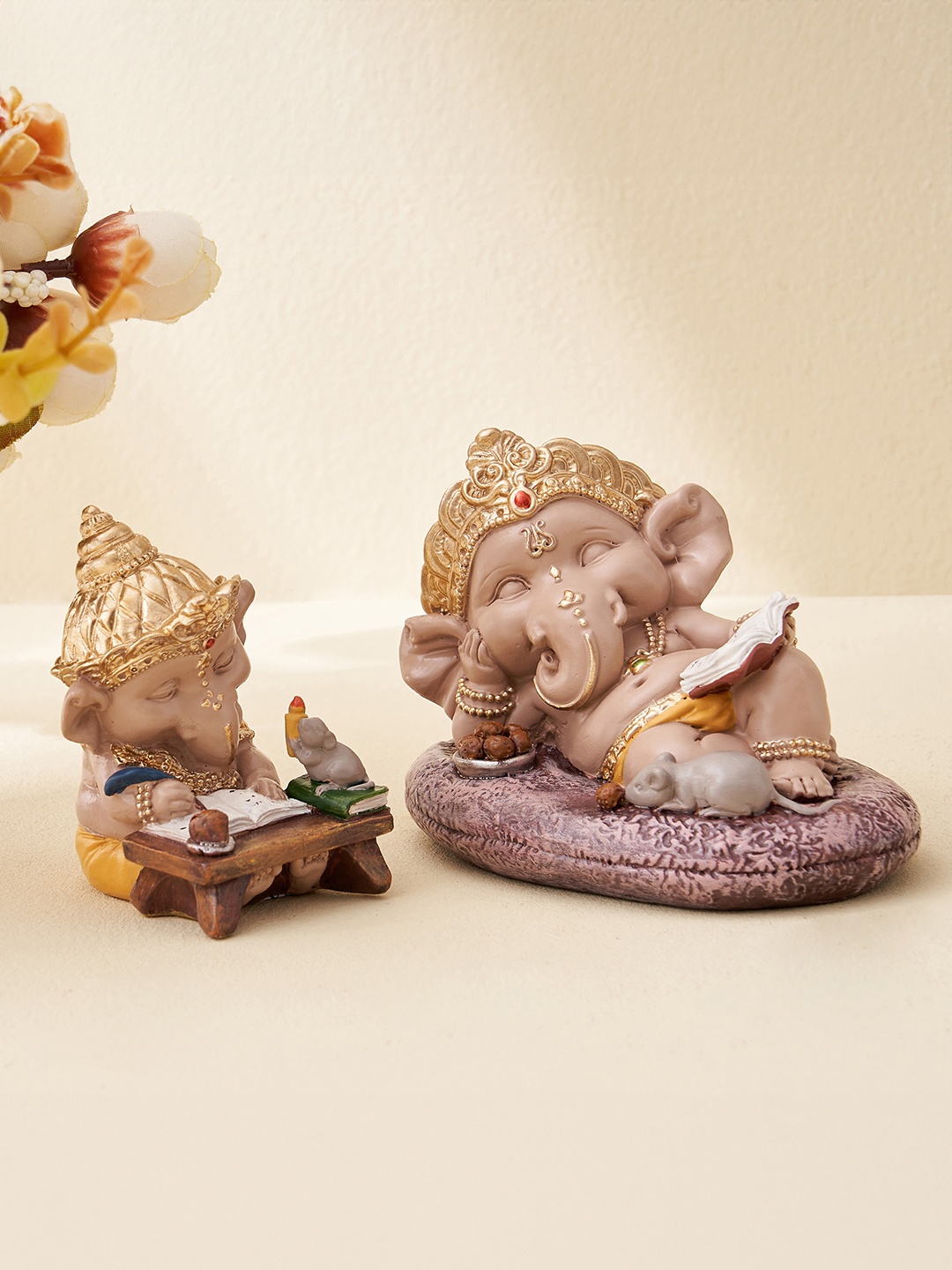 

Home Centre Corsica Brown Ganesha Religious Polyresin Idol Showpiece