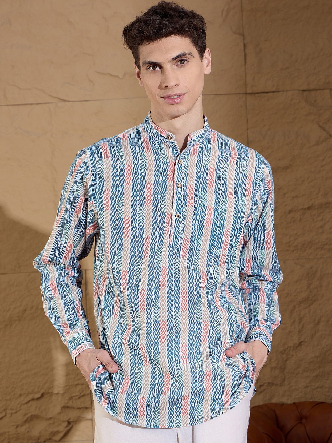 

DENNISON Abstract Printed Pure Cotton Band Collar Straight Kurta, White