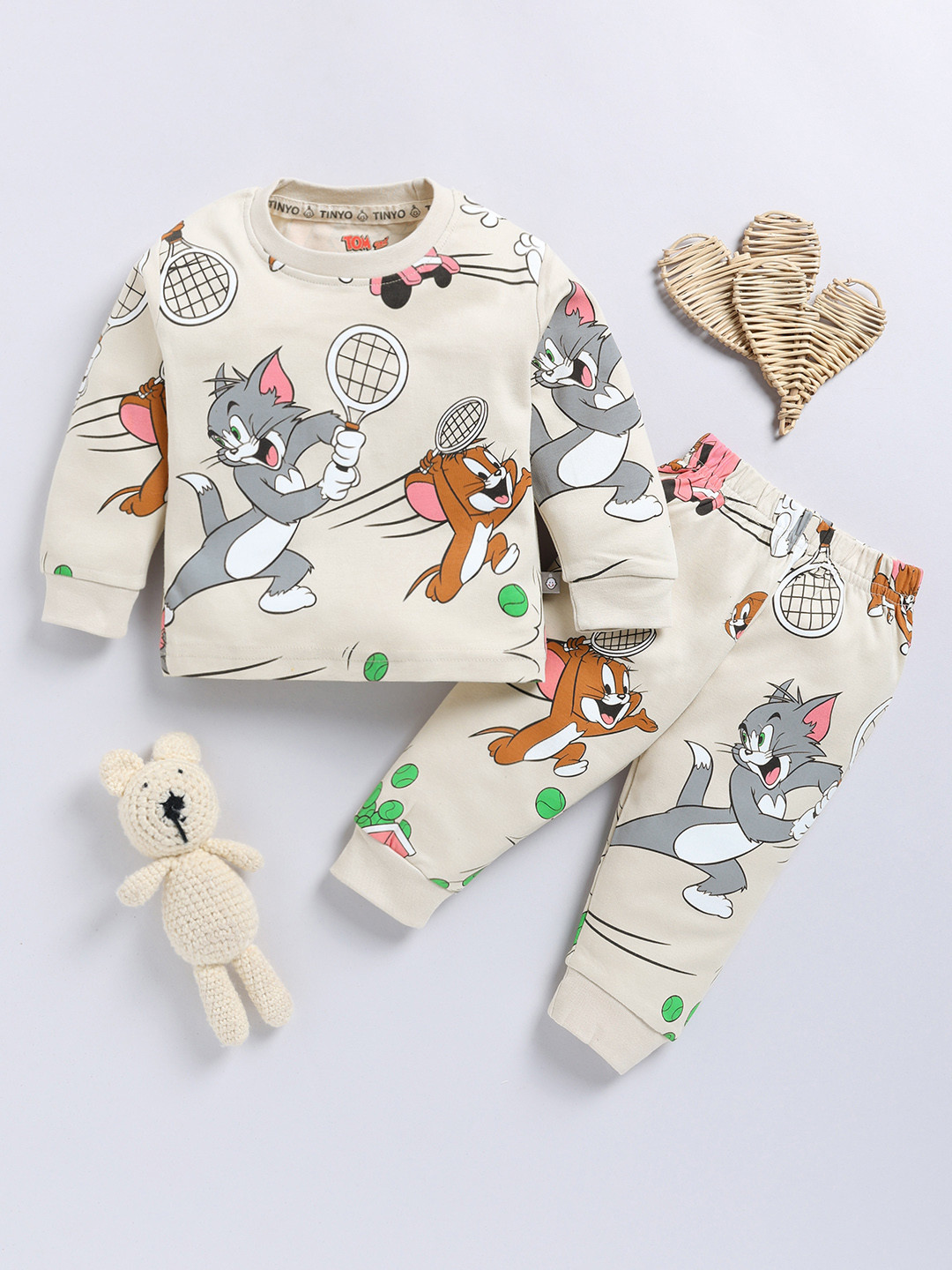 

YK X Tinyo Infant Boys Pure Cotton Tom & Jerry Printed T-shirt With Joggers, Beige