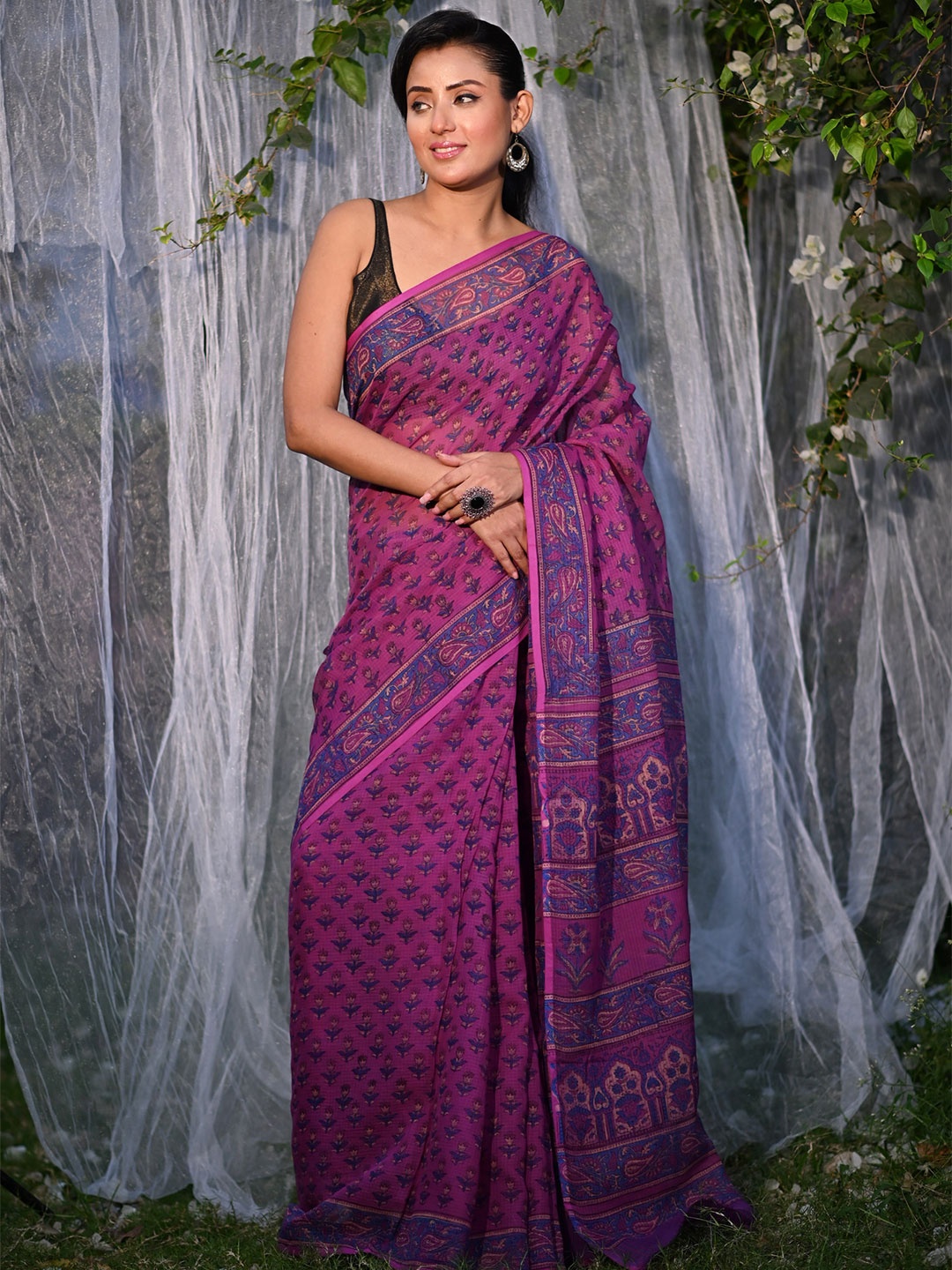 

Unnati Silks Ethnic Motifs Net Handloom Kota Saree, Purple