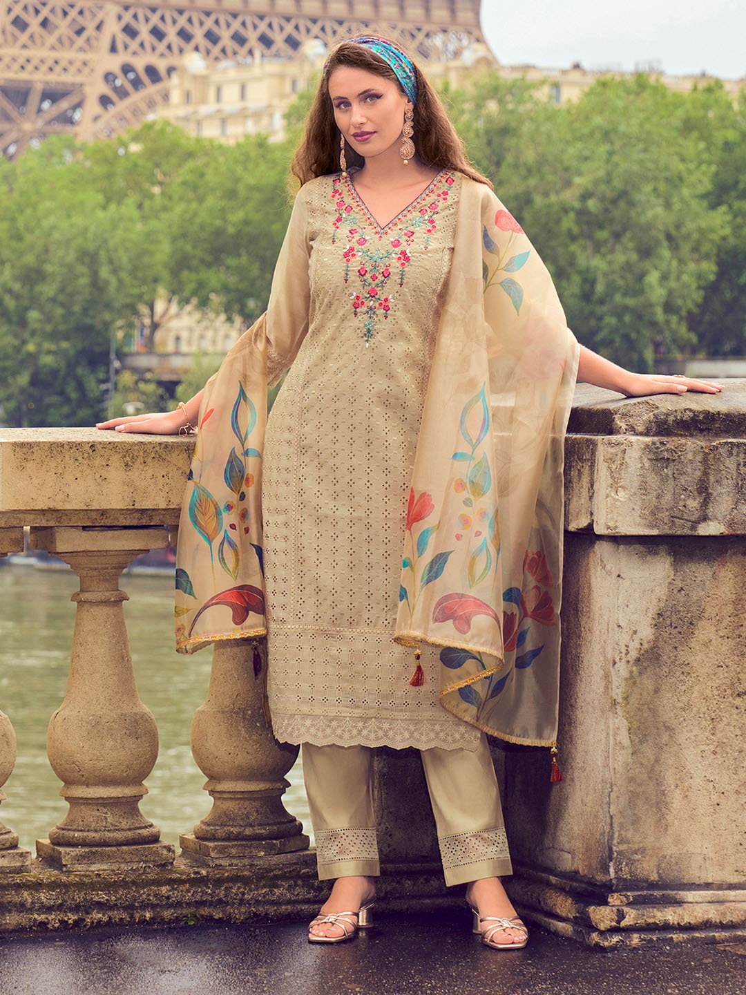 

MOJILAA Women Ethnic Motifs Embroidered Chanderi Silk Kurta with Trousers & With Dupatta, Khaki