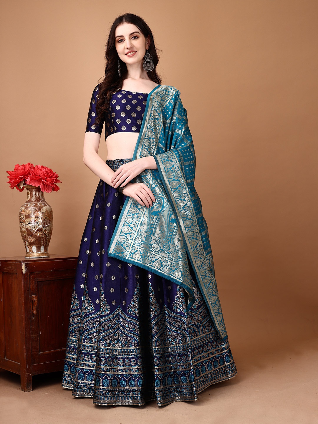 

SWAMI STUDIO Ready to Wear Lehenga & Unstitched Blouse With Dupatta, Blue