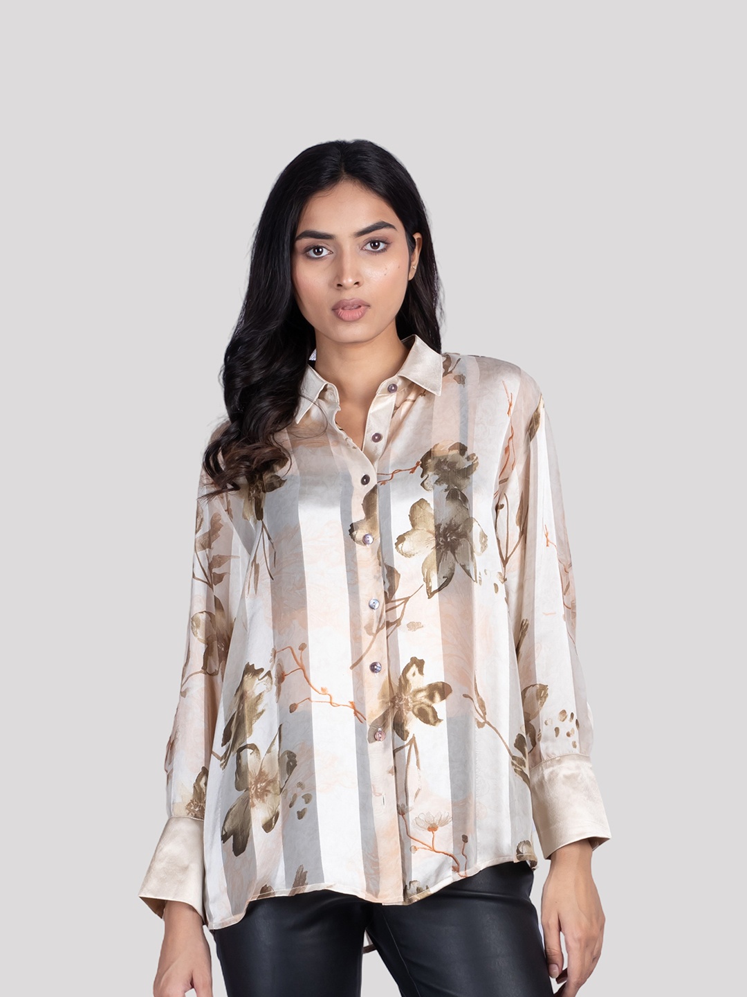 

HUE & HIDE Modern Relaxed Fit Floral Printed Spread Collar Casual Shirt, Beige