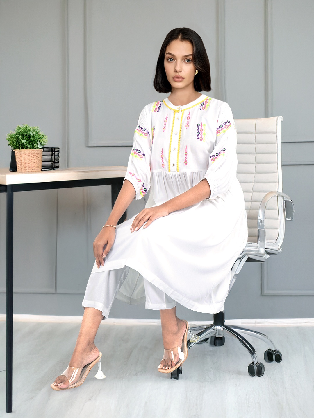 

Sangria Embroidered Pleated Kurta with Trousers, White