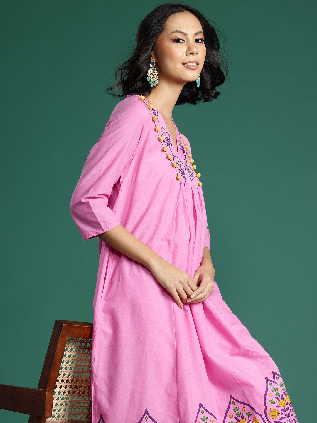 

Sangria Ethnic Motifs Printed Embroidered Pure Cotton Kurta with Palazzos, Pink