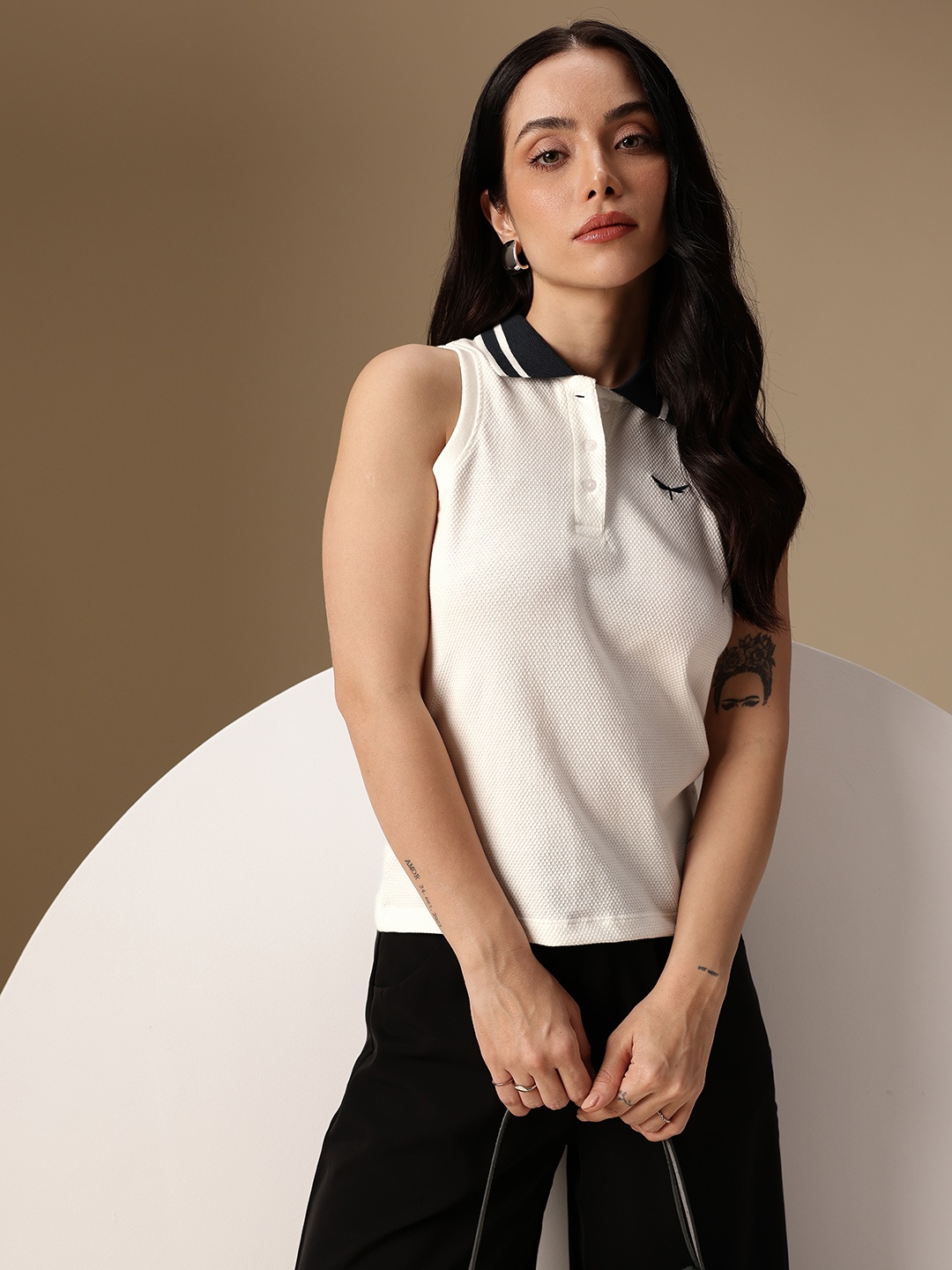 

Chemistry Pure Cotton Self Design Polo Collar T-shirt, White