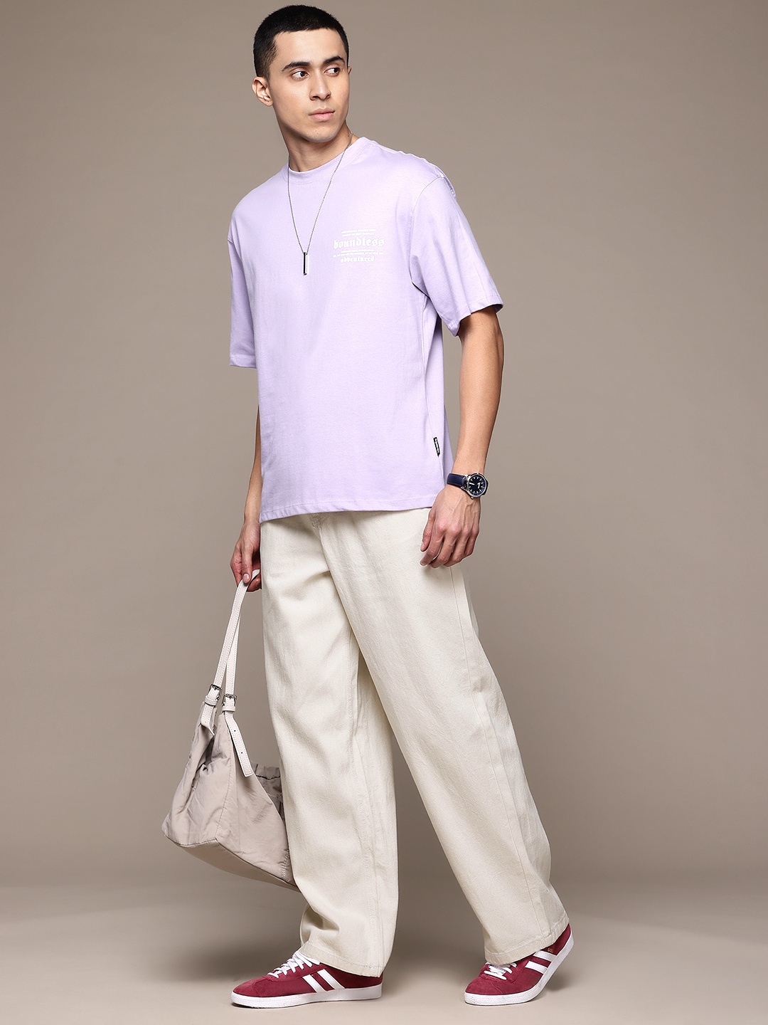 

The Roadster Lifestyle Co. Men Pure Cotton Loose Fit Jeans, Cream