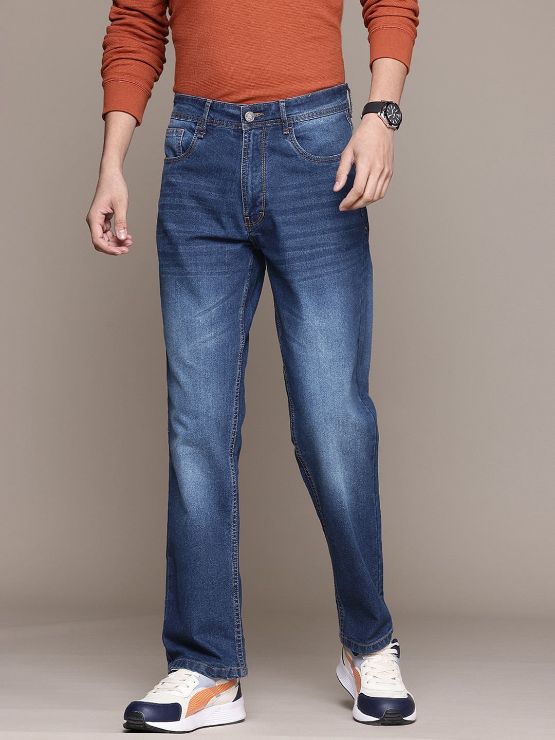 

The Roadster Lifestyle Co. Men Light Fade Stretchable Regular Jeans, Navy blue