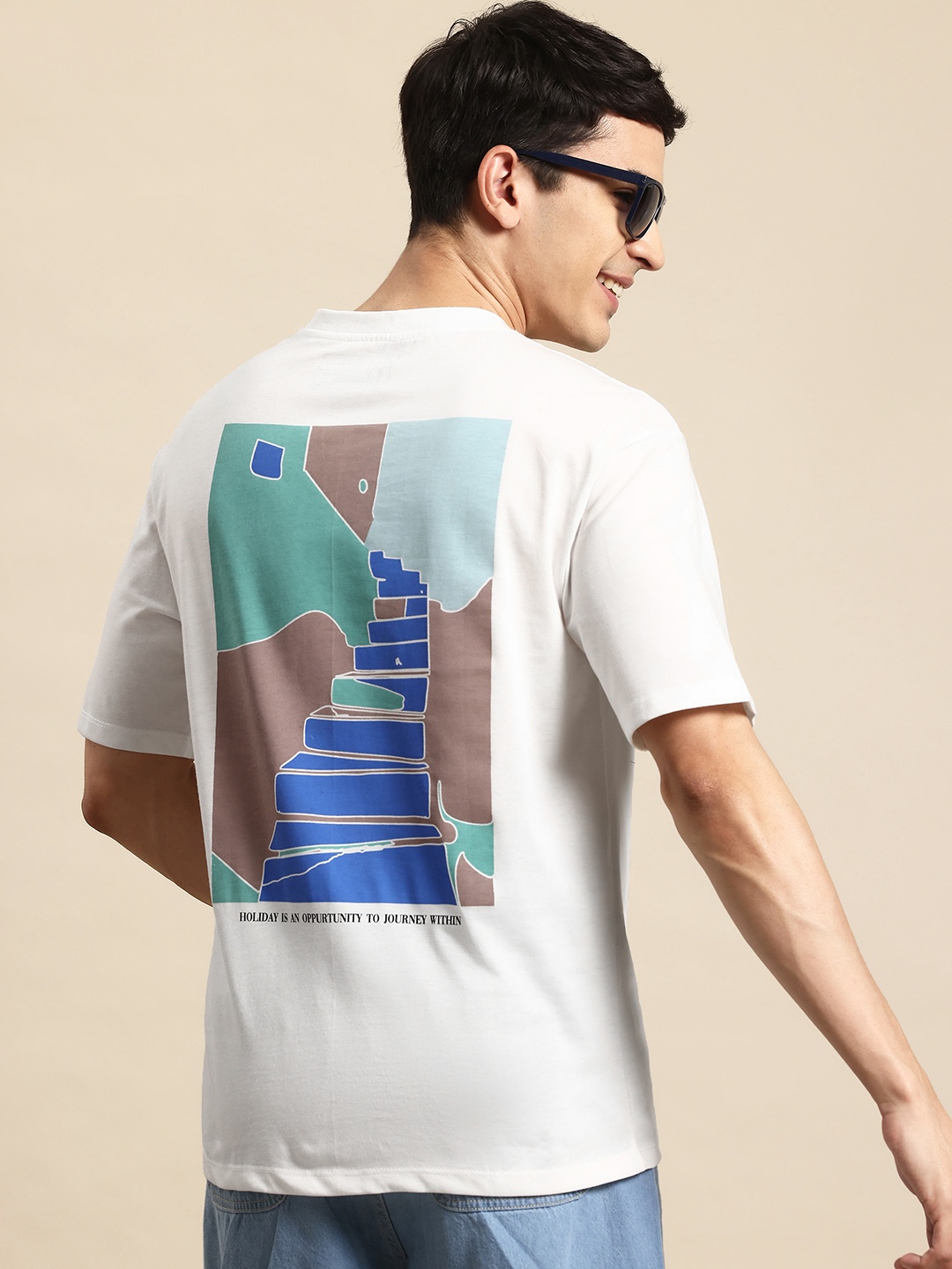 

Mast & Harbour Graphic Printed Drop-Shoulder Sleeves T-shirt, White