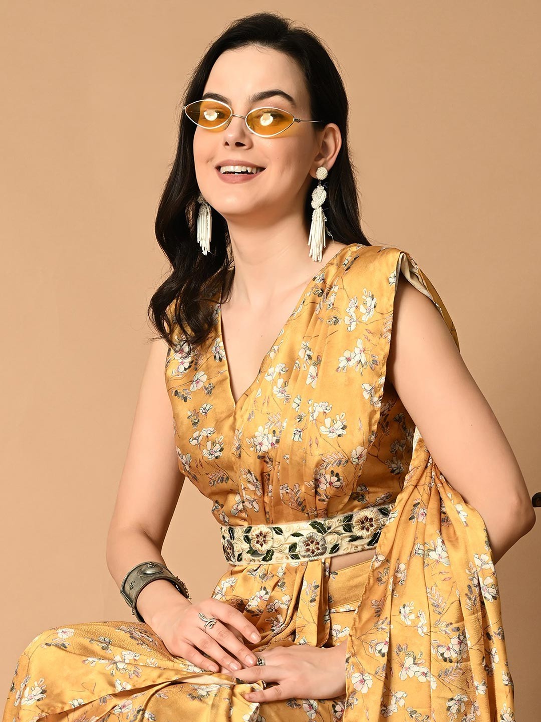 

NIRMOK Floral Printed Saree With Stitched Blouse, Yellow