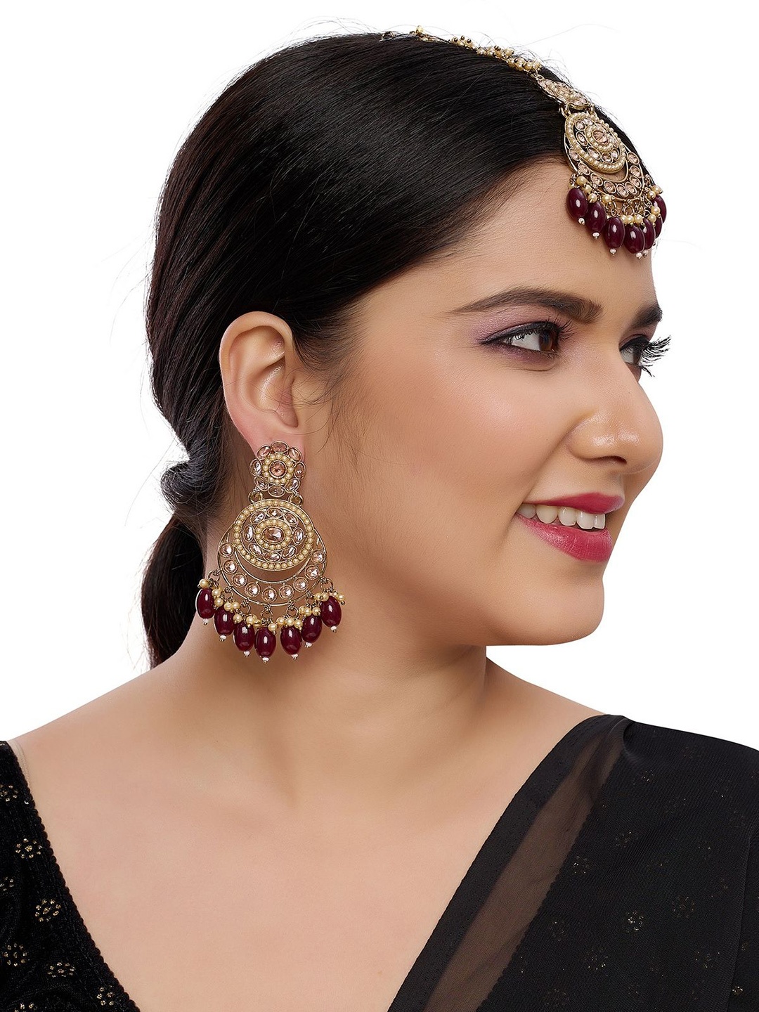 

Rhymee Gold Plated Stone-Studded & Beaded Jewellery Set