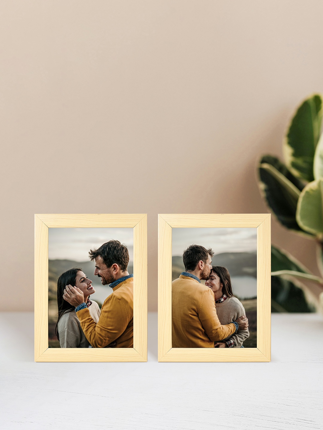 

Golden Peacock Cream 2 Pieces Rectangular Table-Top Photo Frames