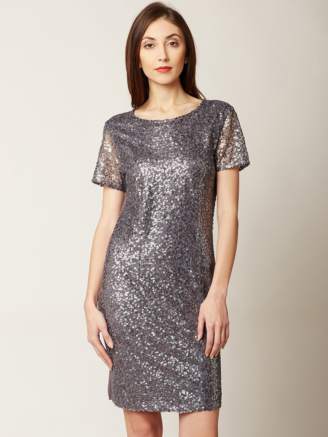 

Miss Chase Women Grey Solid Sheath Dress