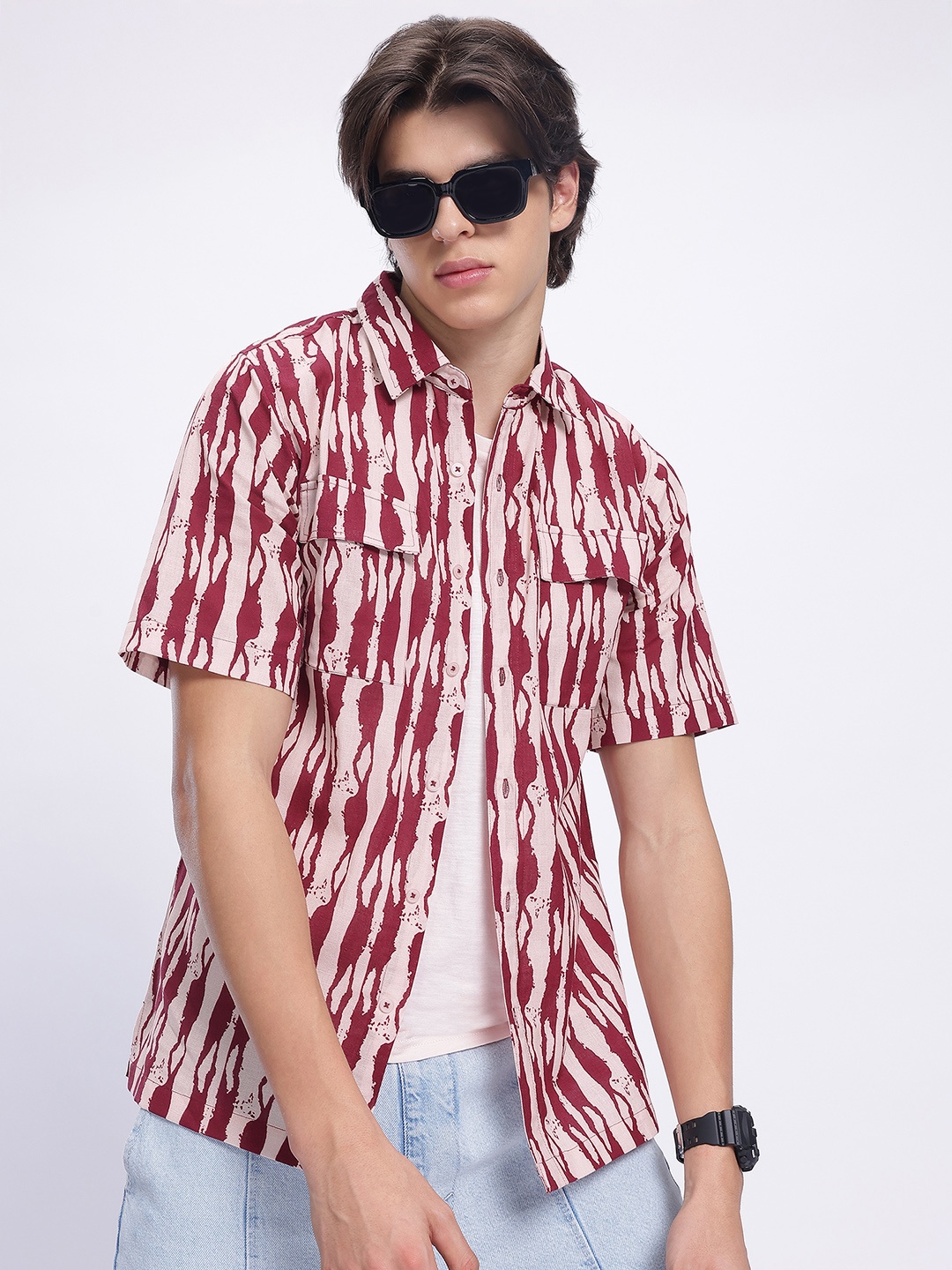 

Kook N Keech Edgy Brushstrokes Chest Pocket Detail Shirt, Maroon