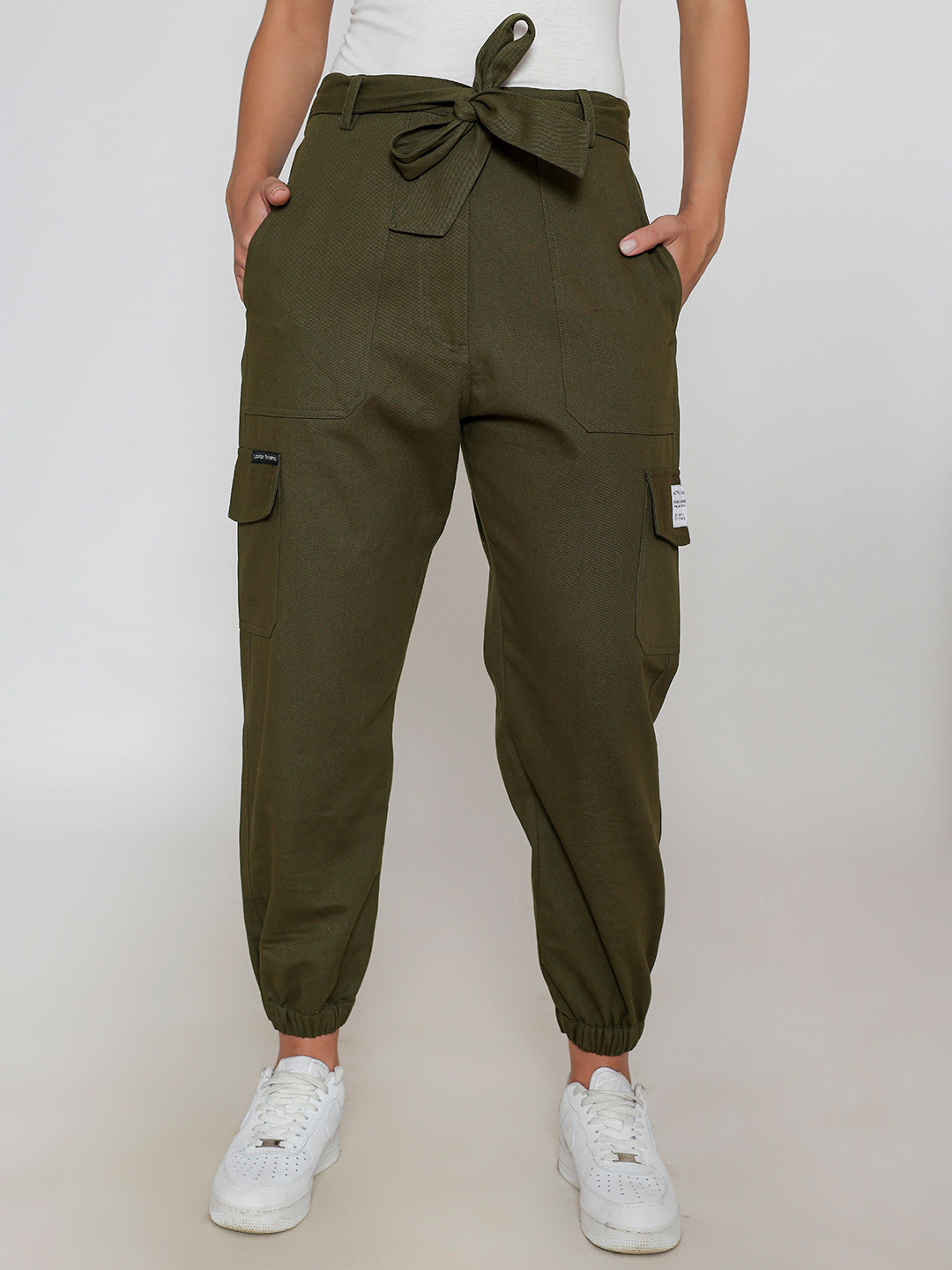 

Lounge Dreams Women Relaxed Loose Fit Cargos Trousers, Olive