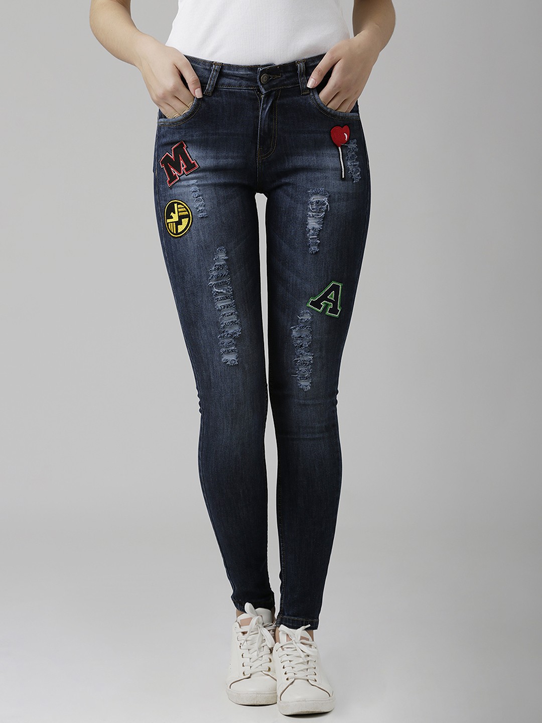 

Miss Chase Women Navy Blue Relaxed Fit Mid-Rise Highly Distressed Stretchable Jeans