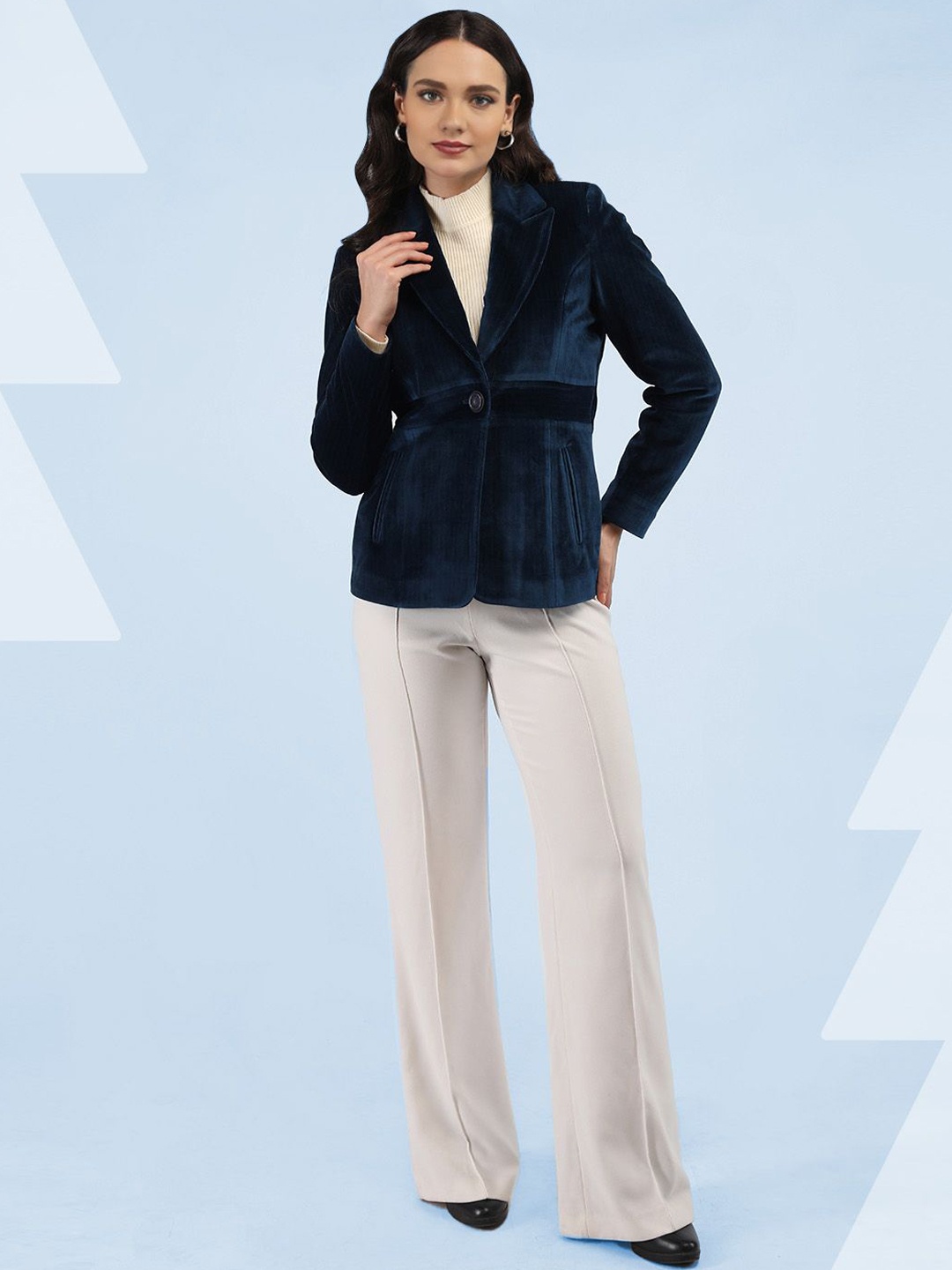 

The Roadster Lifestyle Co. Women Single Breasted Solid Woollen OverCoat, Teal