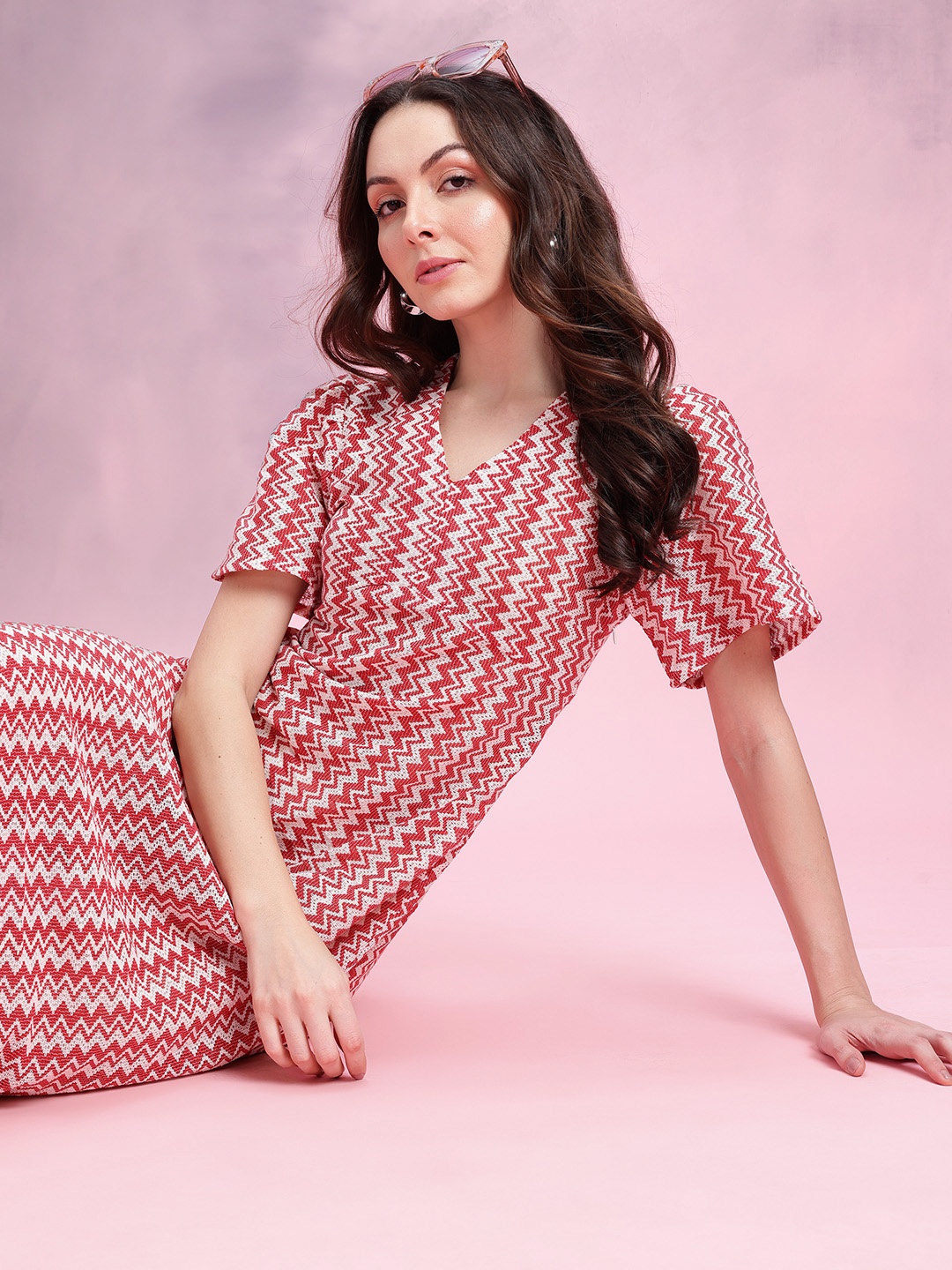 

DressBerry Chevron Self-Design Bell Sleeves Crochet Empire Midi Dress, Red