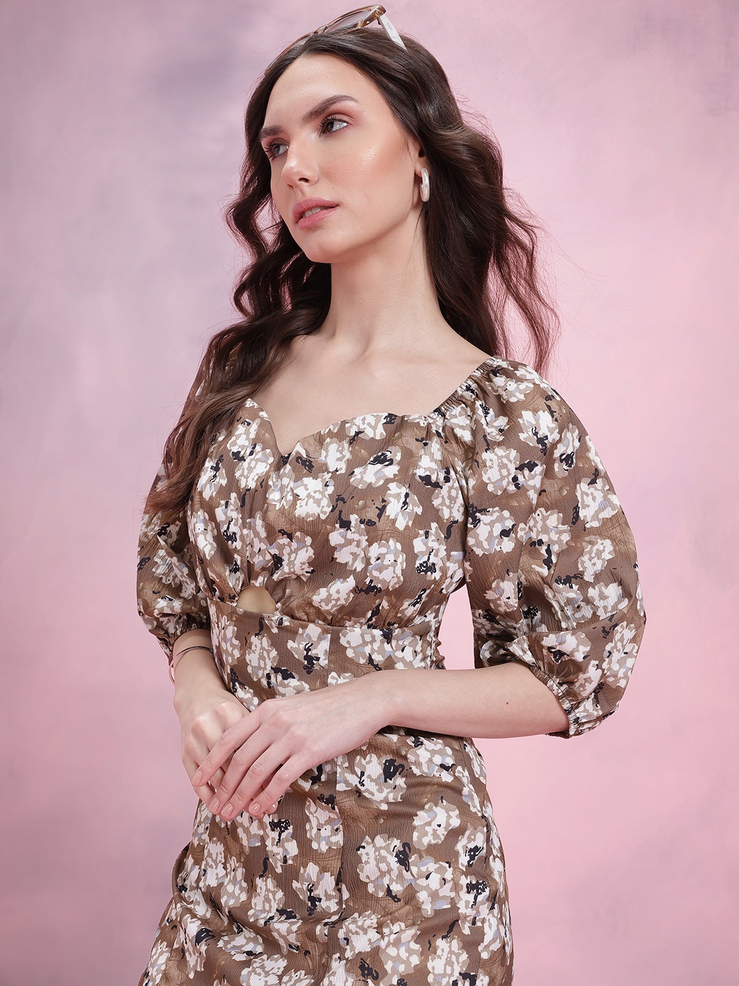 

DressBerry Floral Print Puff Sleeve Bodycon Mini Dress, Brown