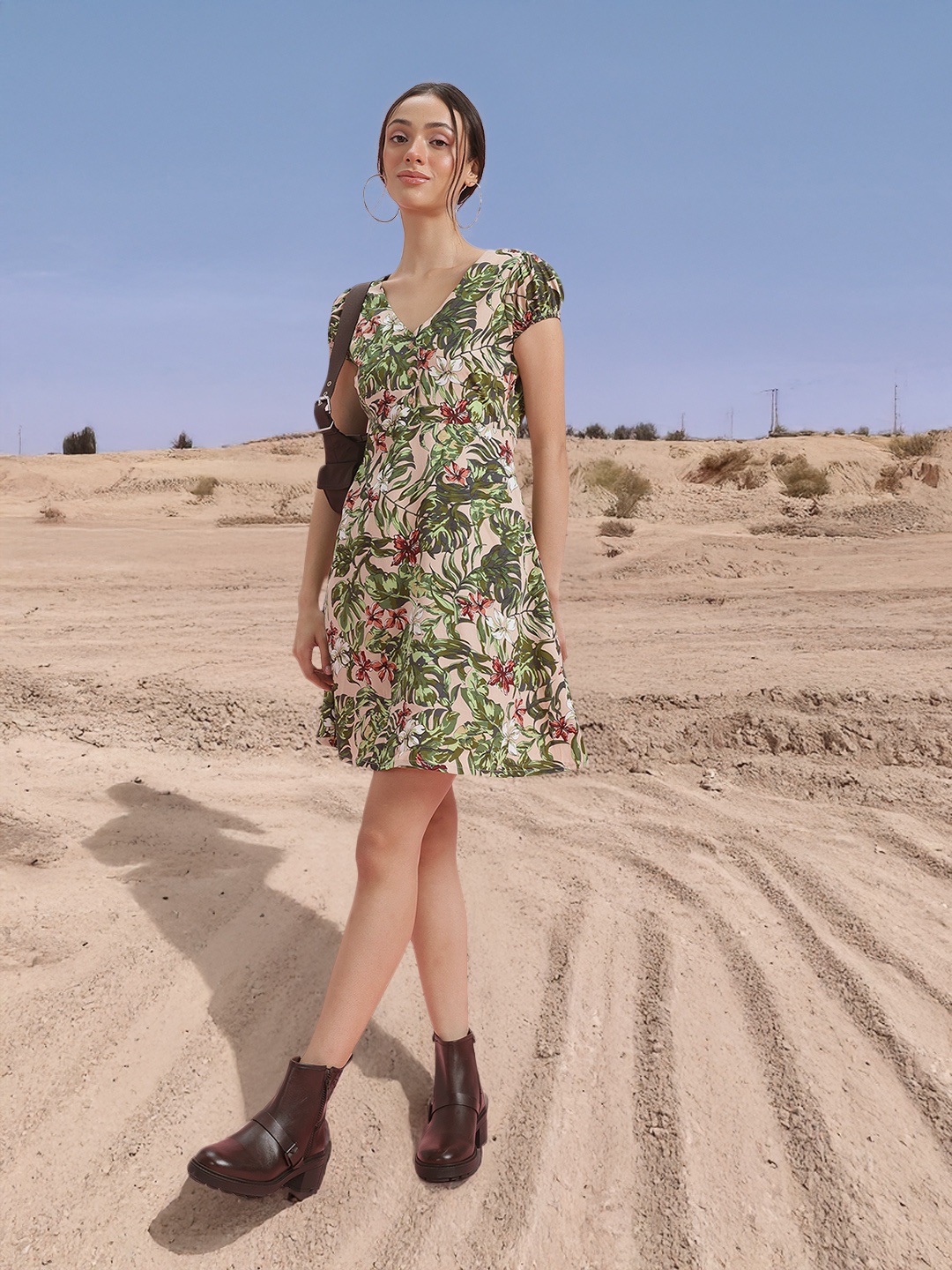 

DressBerry Floral Print Puff Sleeve Sheath Dress, Beige