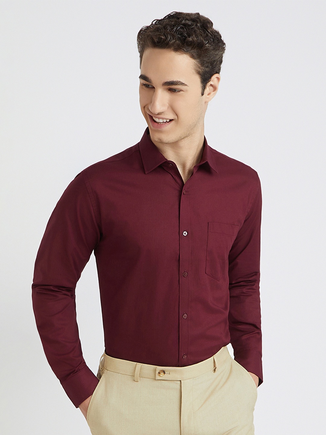 

Park Avenue Men Cutaway Collar Solid Cotton Slim Fit Formal Shirt, Maroon