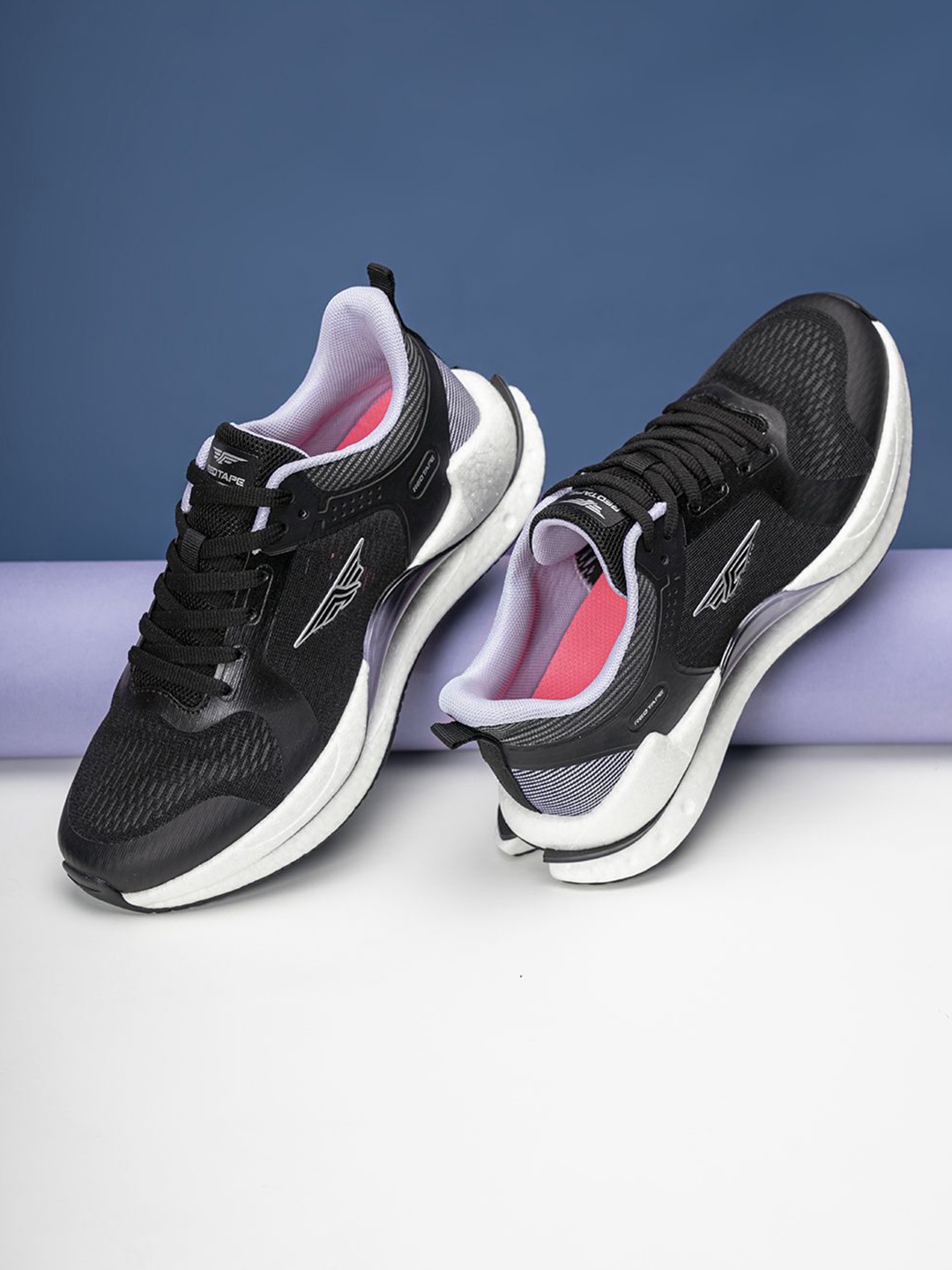 

Red Tape Women Mesh ETPU Walking Shoes, Black