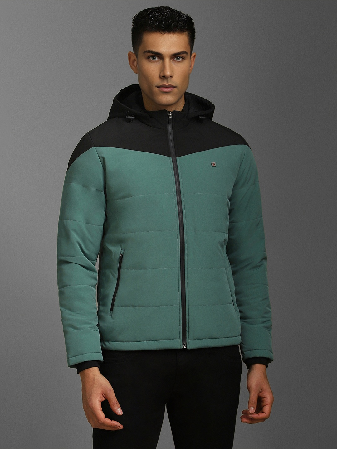 

Louis Philippe Sport Men Hooded Open Front Colourblocked Jacket, Green