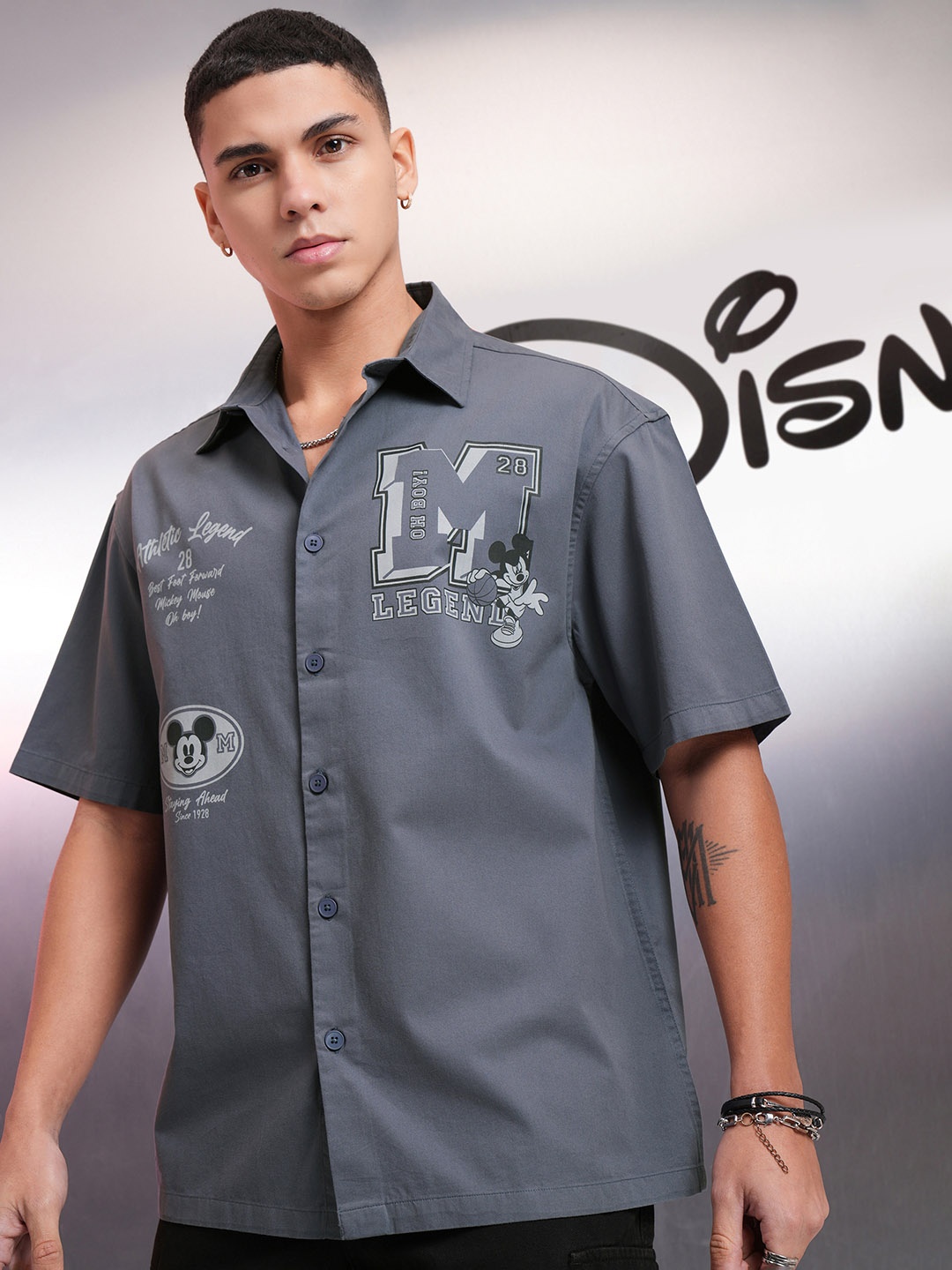 

Highlander Disney Men Dusty Mickey Printed Oversized Casual Shirt, Grey
