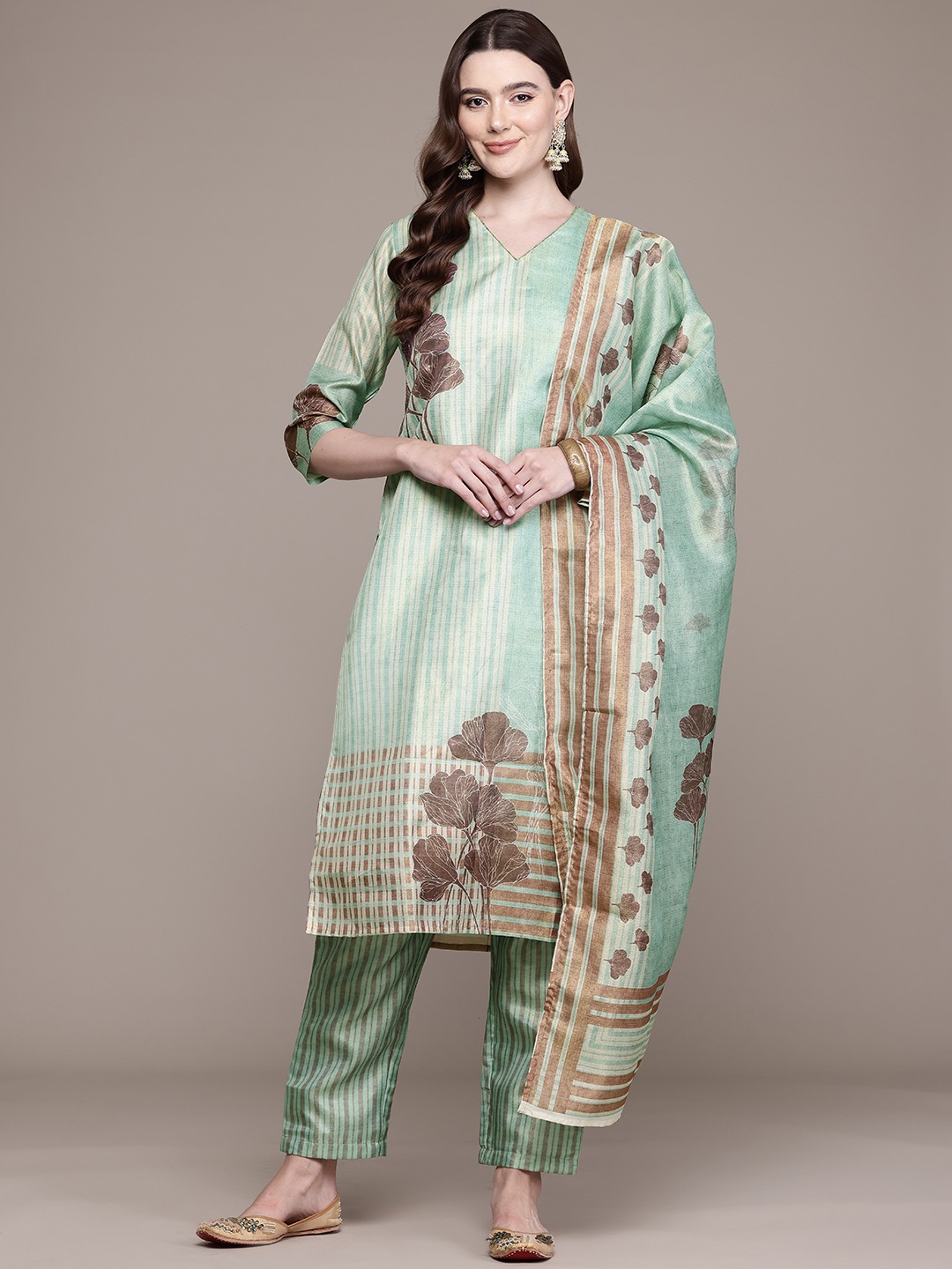 

Readiprint Fashions Floral Printed Aari Work Chanderi Silk Kurta With Trousers & Dupatta, Sea green