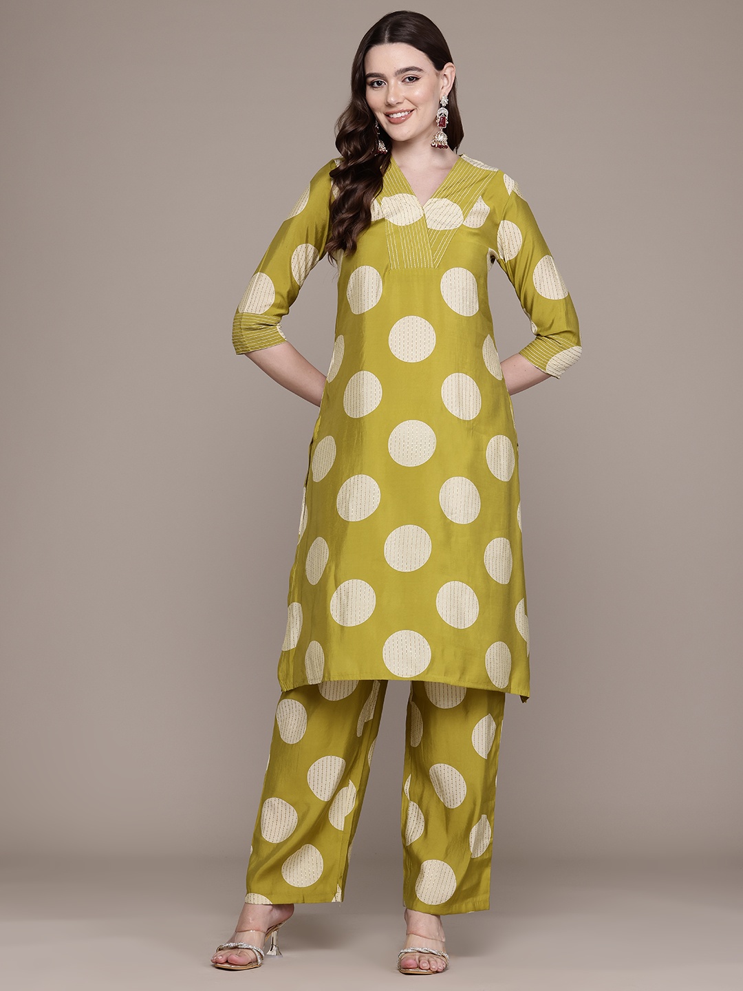 

Readiprint Printed Thread Work Pure Silk Kurta with Palazzos, Green