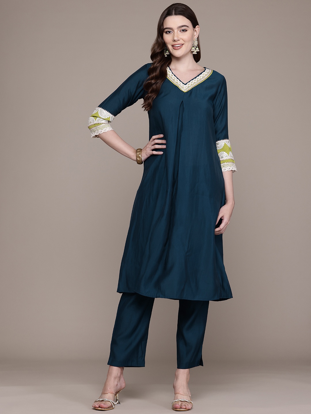 

Readiprint Yoke Design Zari Pleated Pure Silk Kurta with Trousers, Teal