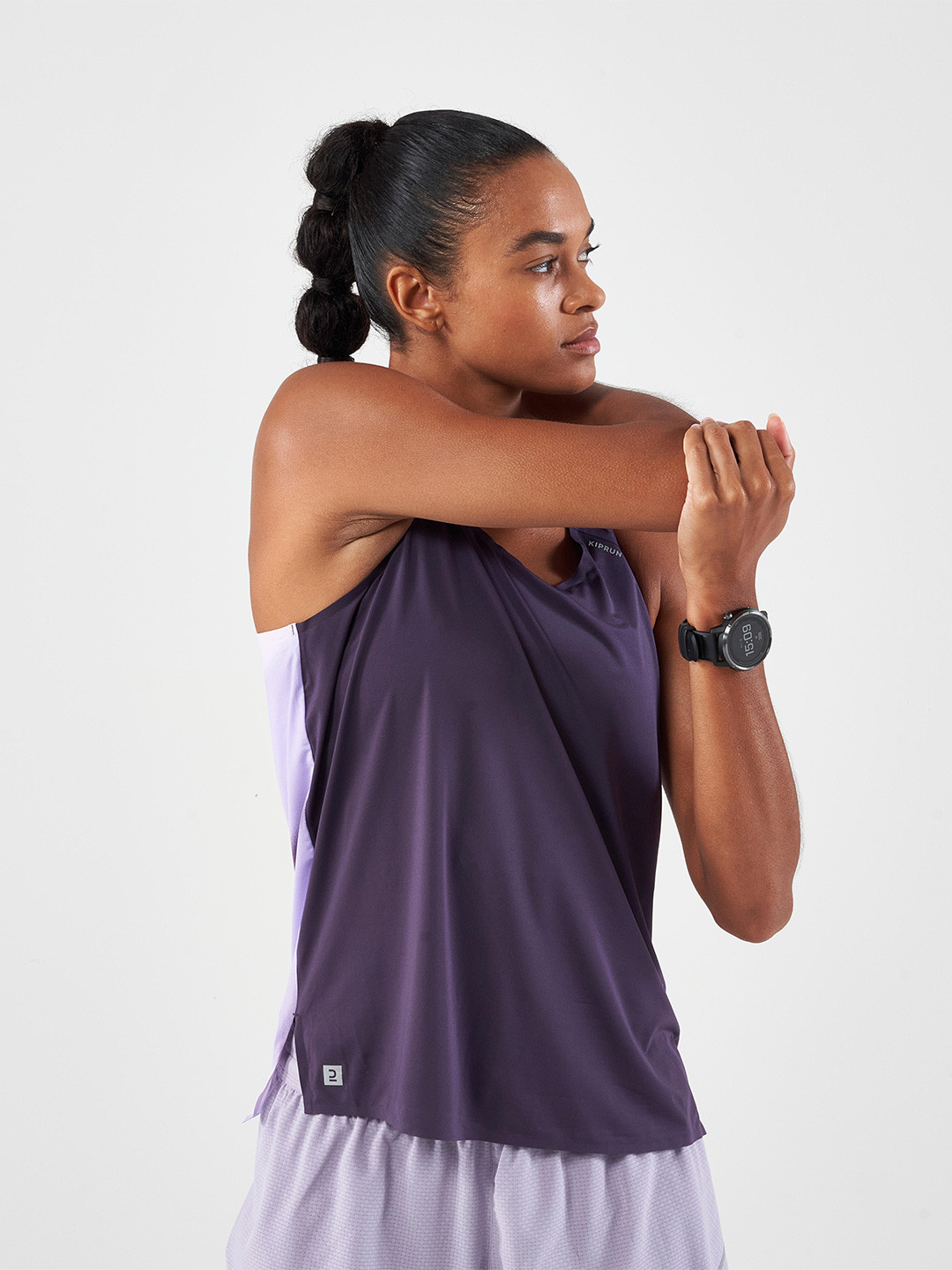 

KIPRUN By Decathlon Women Solid Round Neck T-Shirt, Purple