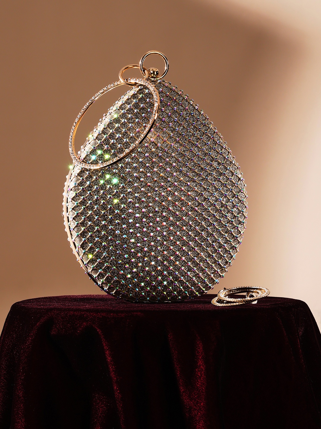 

Globus Women Embellished Bangle Handle Oval Shape Handheld Bag With Detachable Chain Strap, Gold