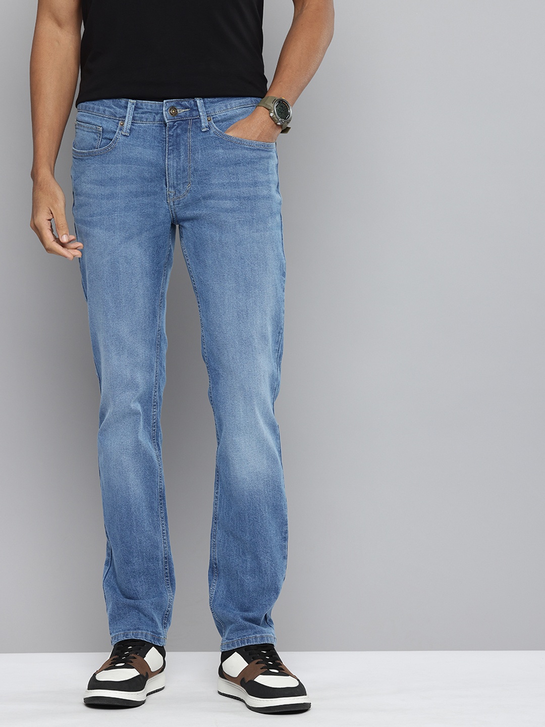 

Flying Machine Men Slim Fit Light Fade Stretchable Jeans, Blue